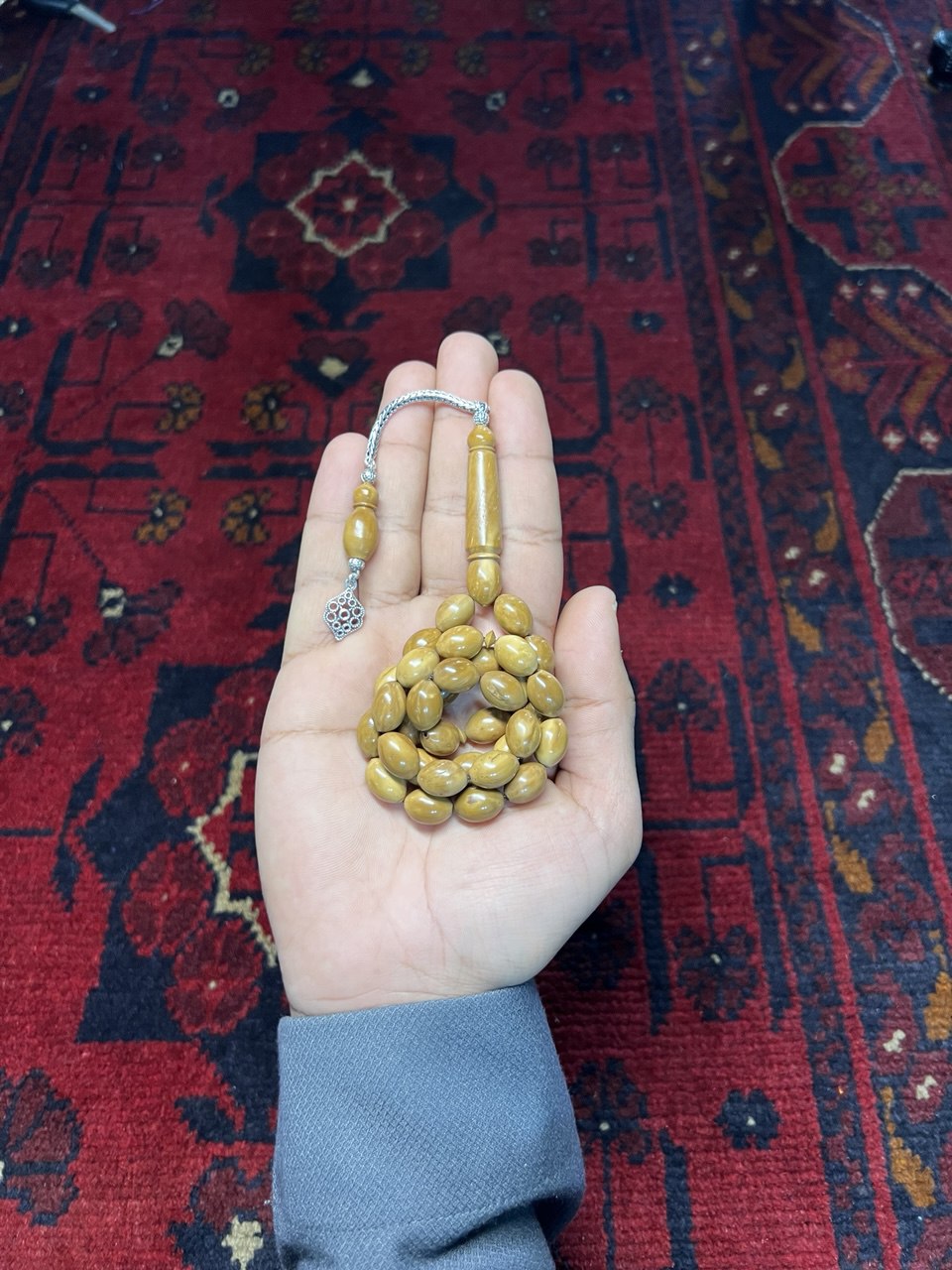 مسباح كوك طبيعي مع فضة عيار 925 مقاس 9.5×13 ملم بعدد 33 خرزة