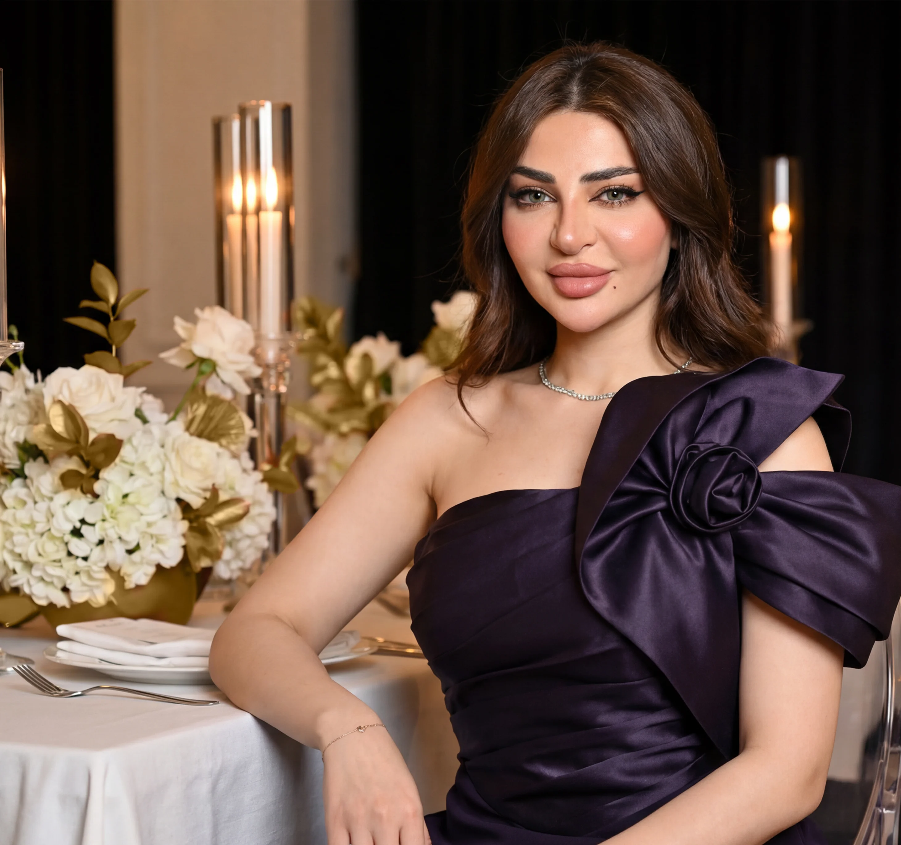 دالين لتصميم فساتين السهرة الراقية