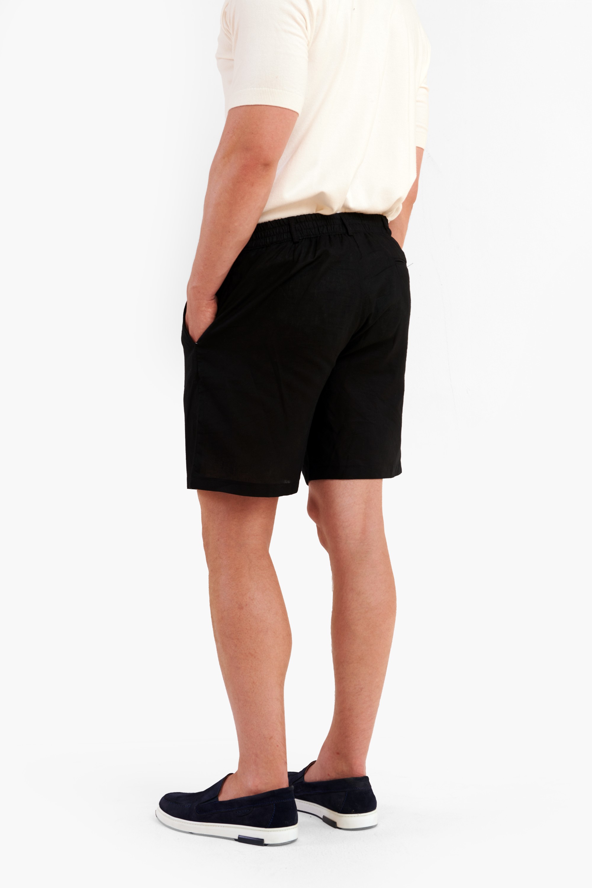Black Linen Shorts — 5