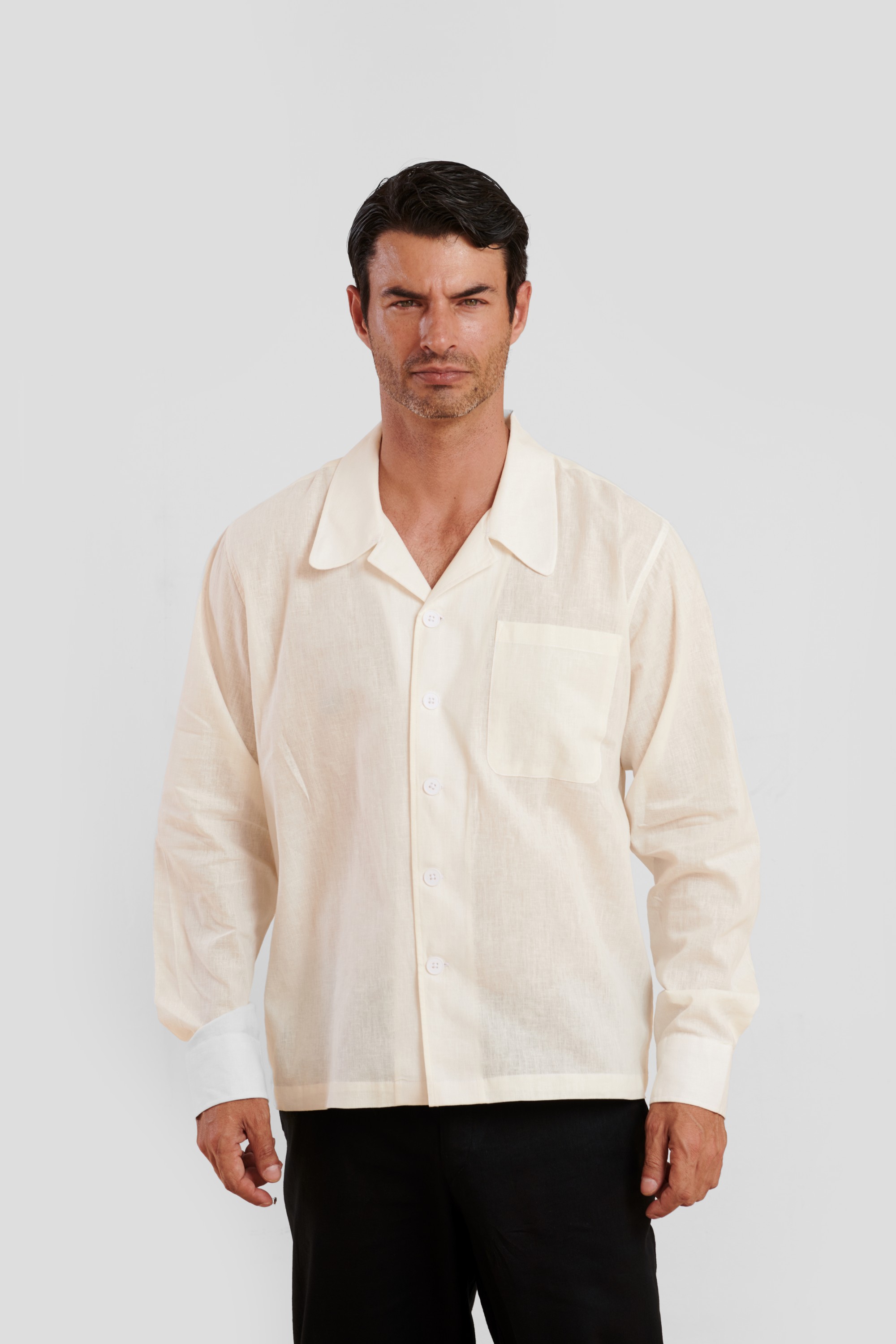 White Linen Overtshirt — 4