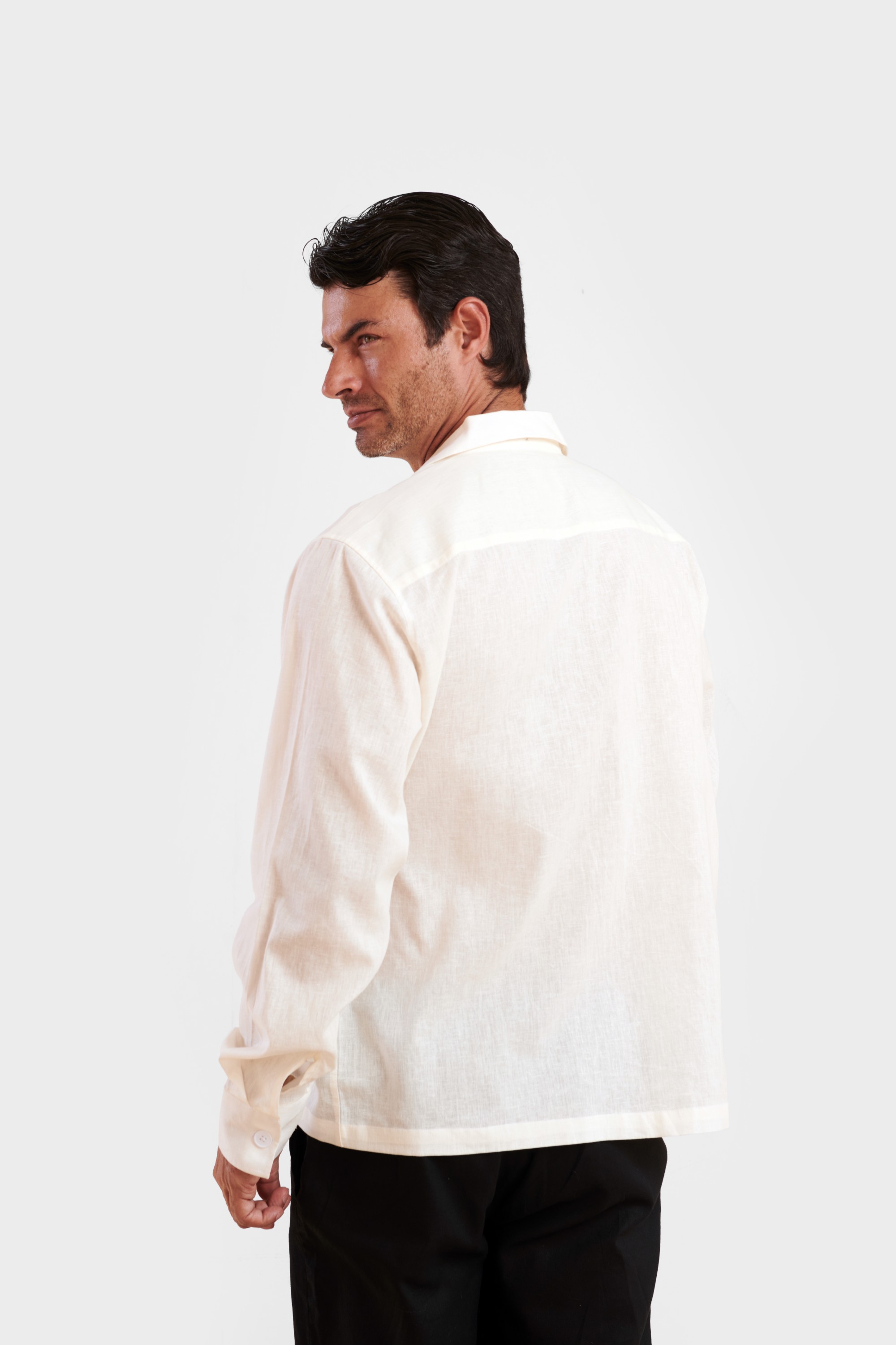 White Linen Overtshirt — 6