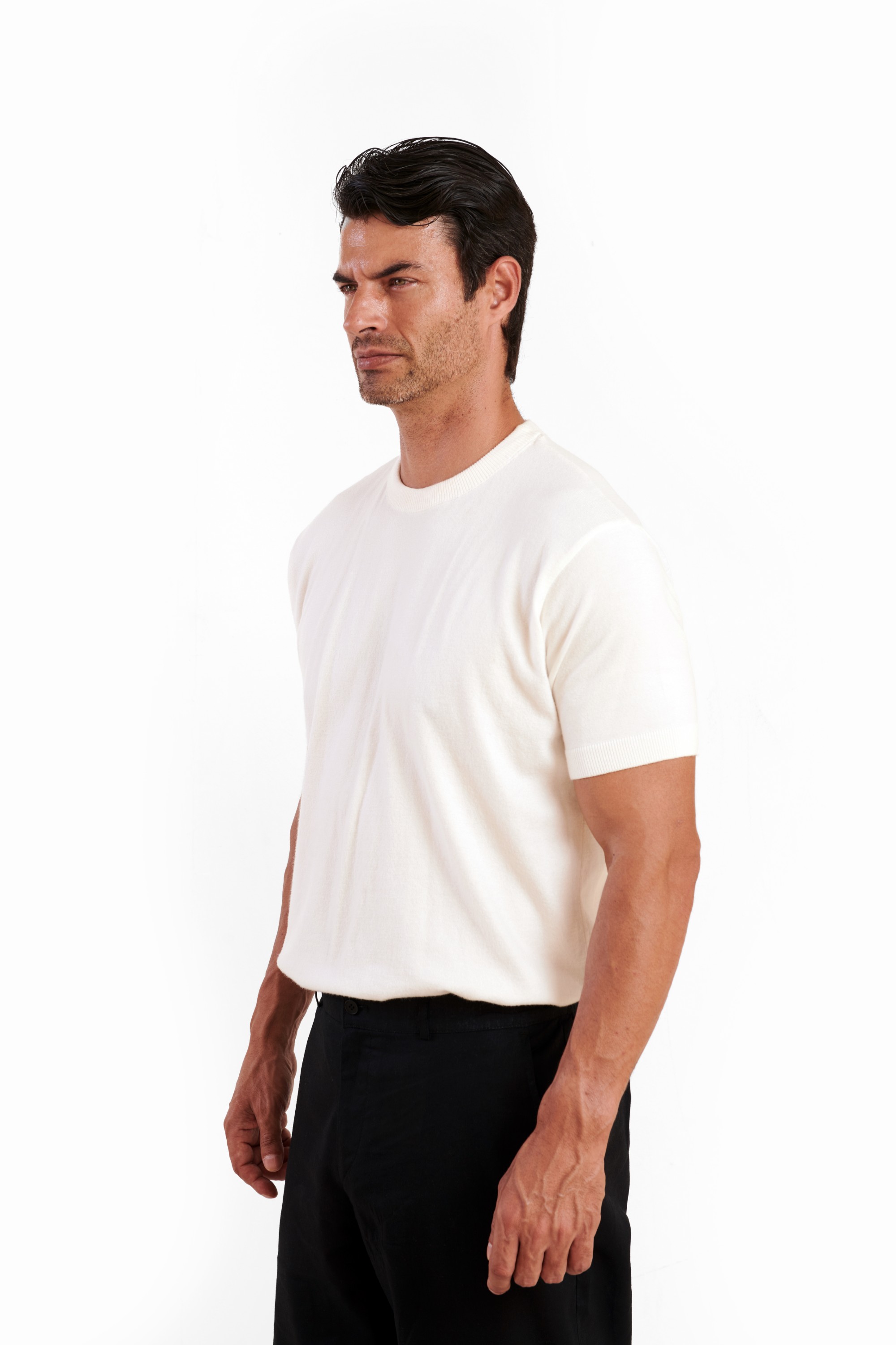 White Knitted Round-Neck — 5