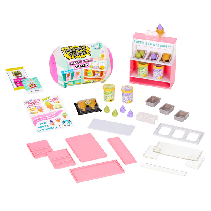 Display furniture box with accessories