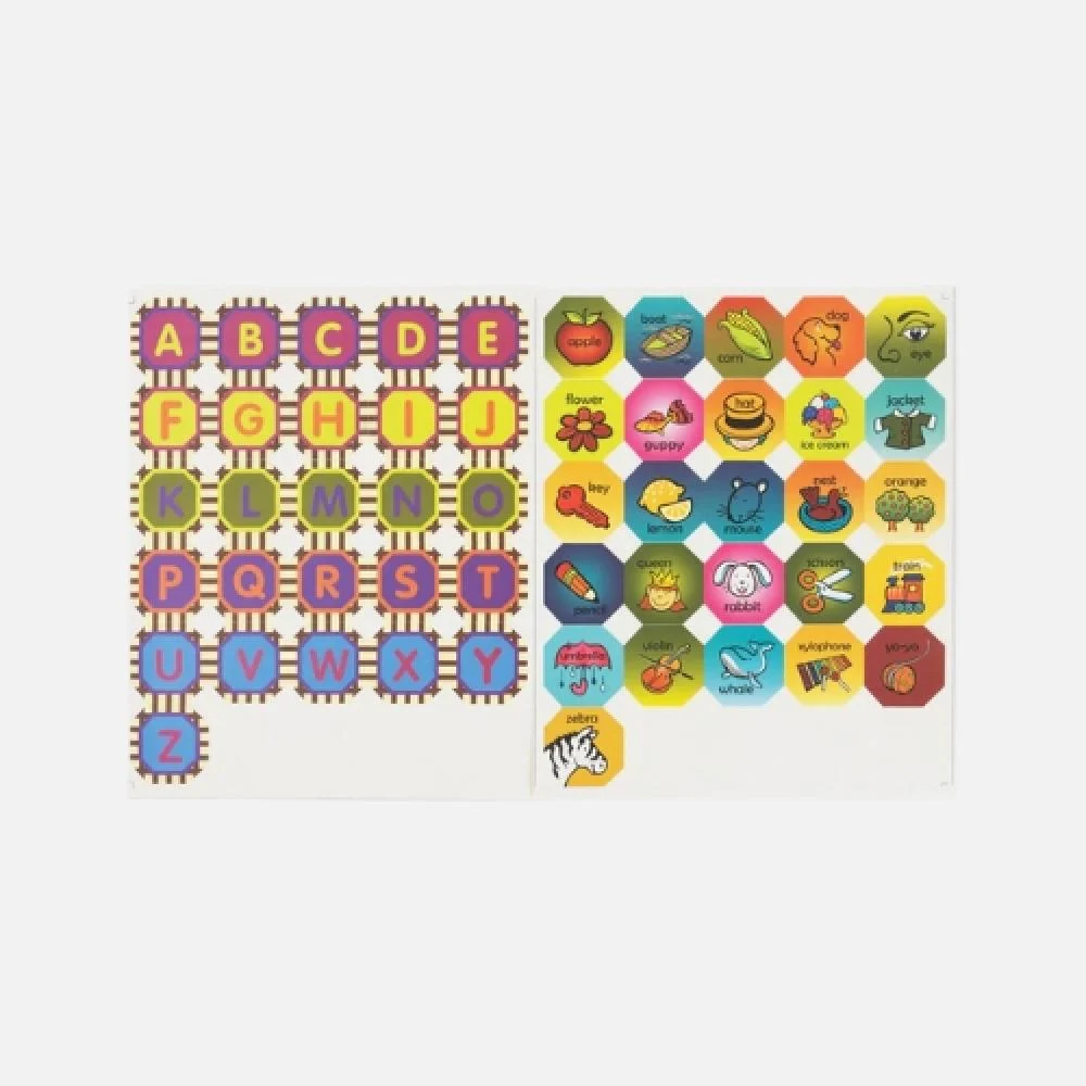 Colorful magnetic construction and play set