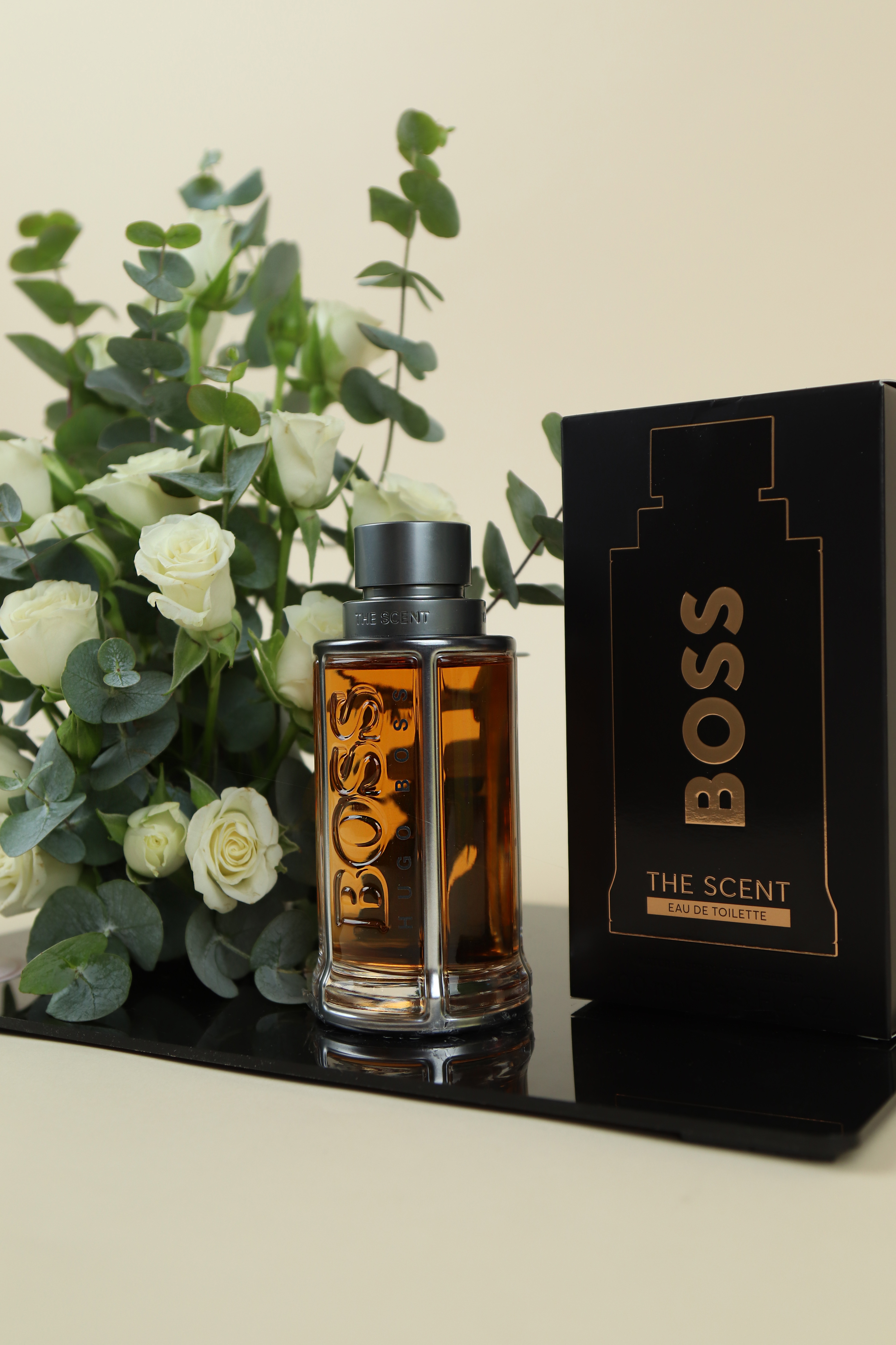  عطر هوجو بوس ذا سنت رجالي بحامل راقي 
