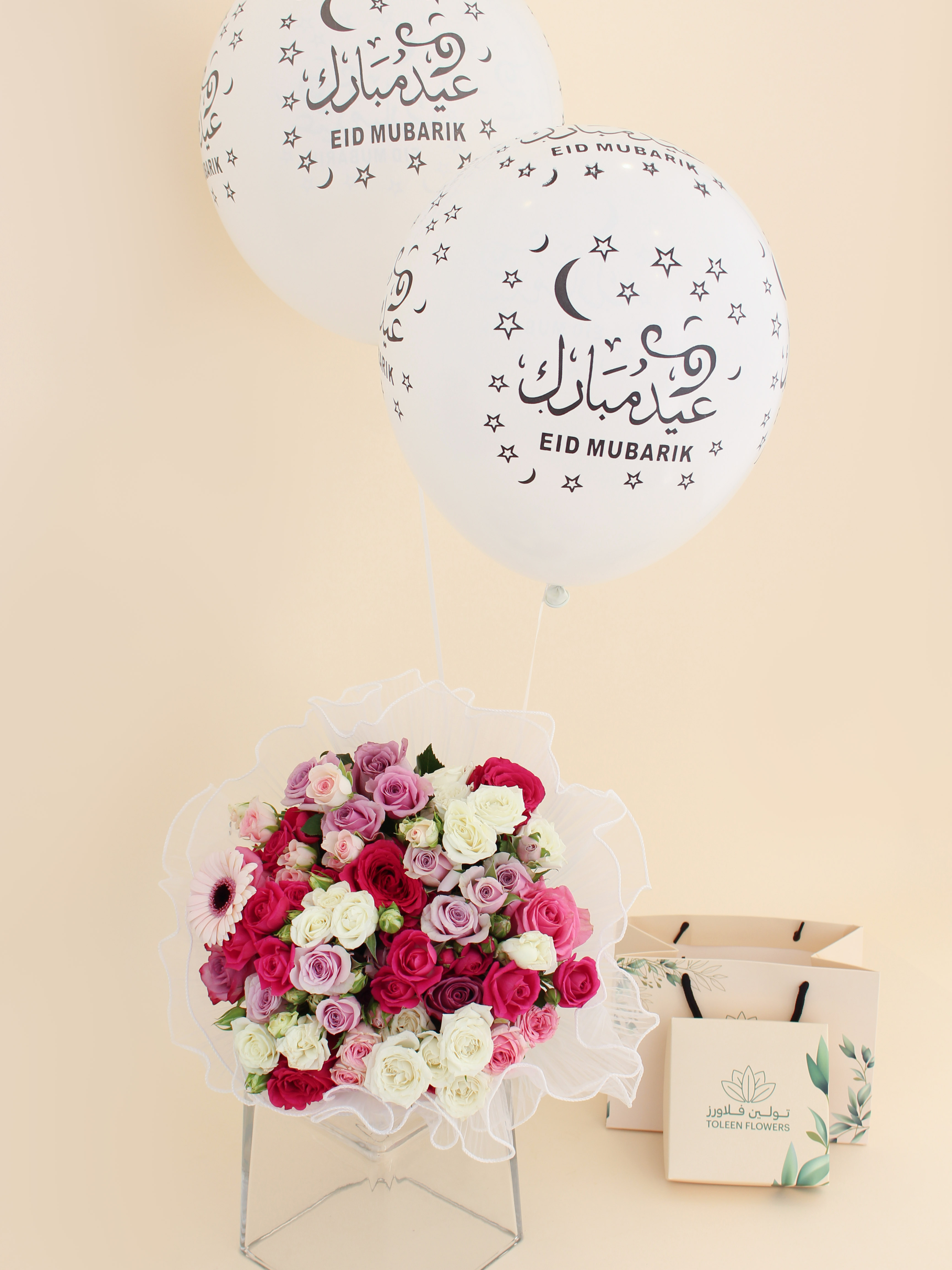  باقة ورود العيد وشوكولاتة تولين البلجيكية الفاخرة 