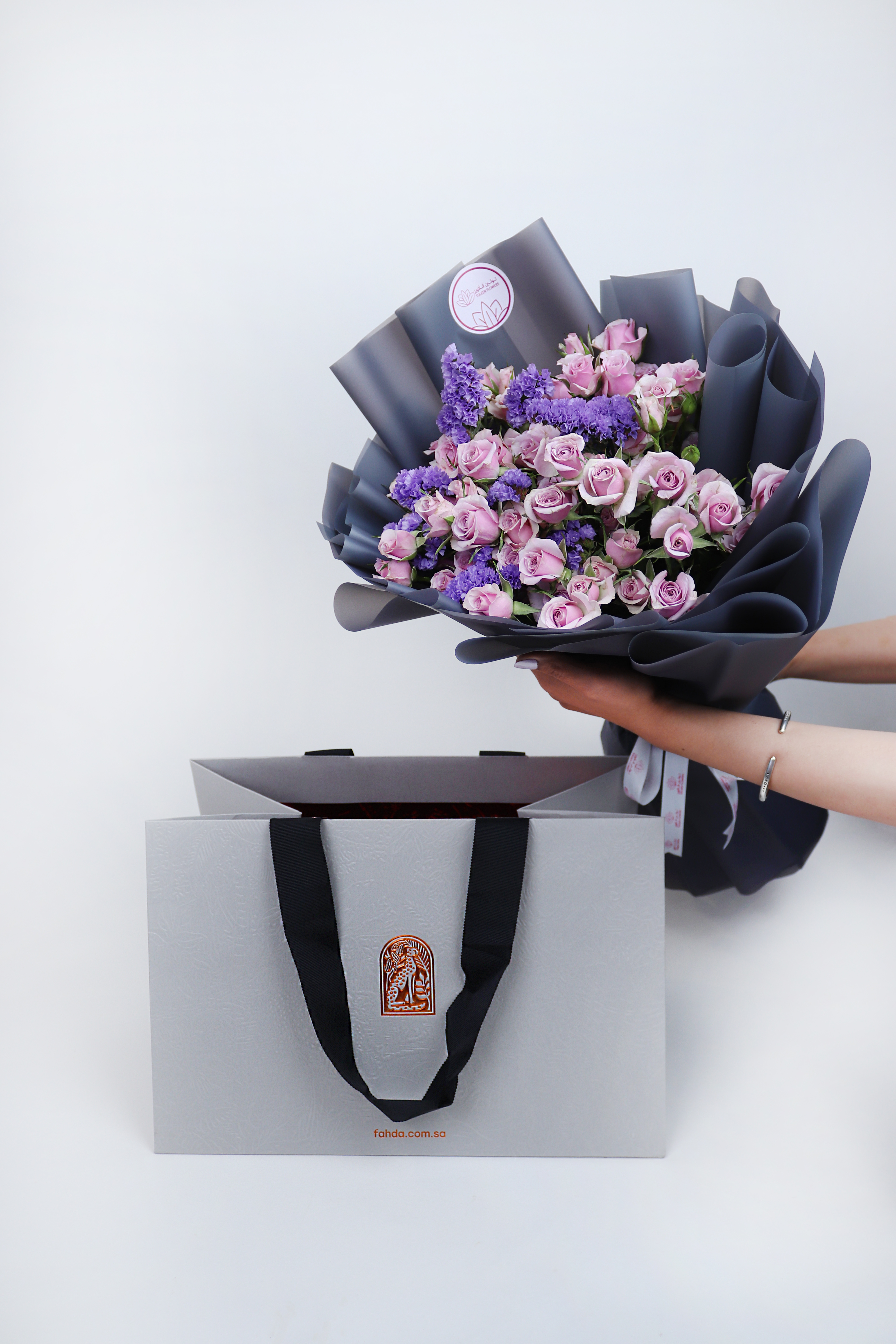  بوكيه الرقه وشوكولاتة فهده 