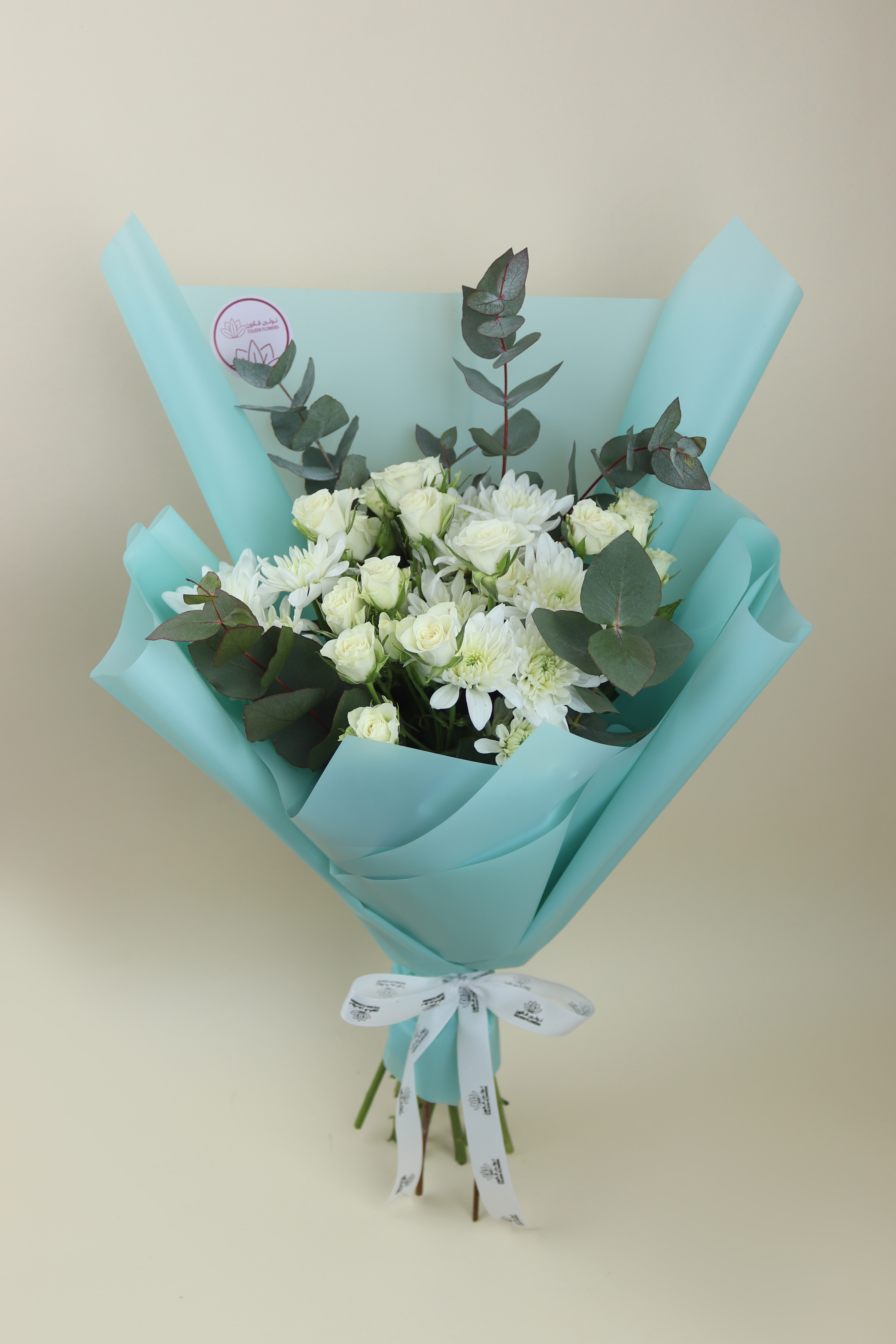  The luxury of flowers 