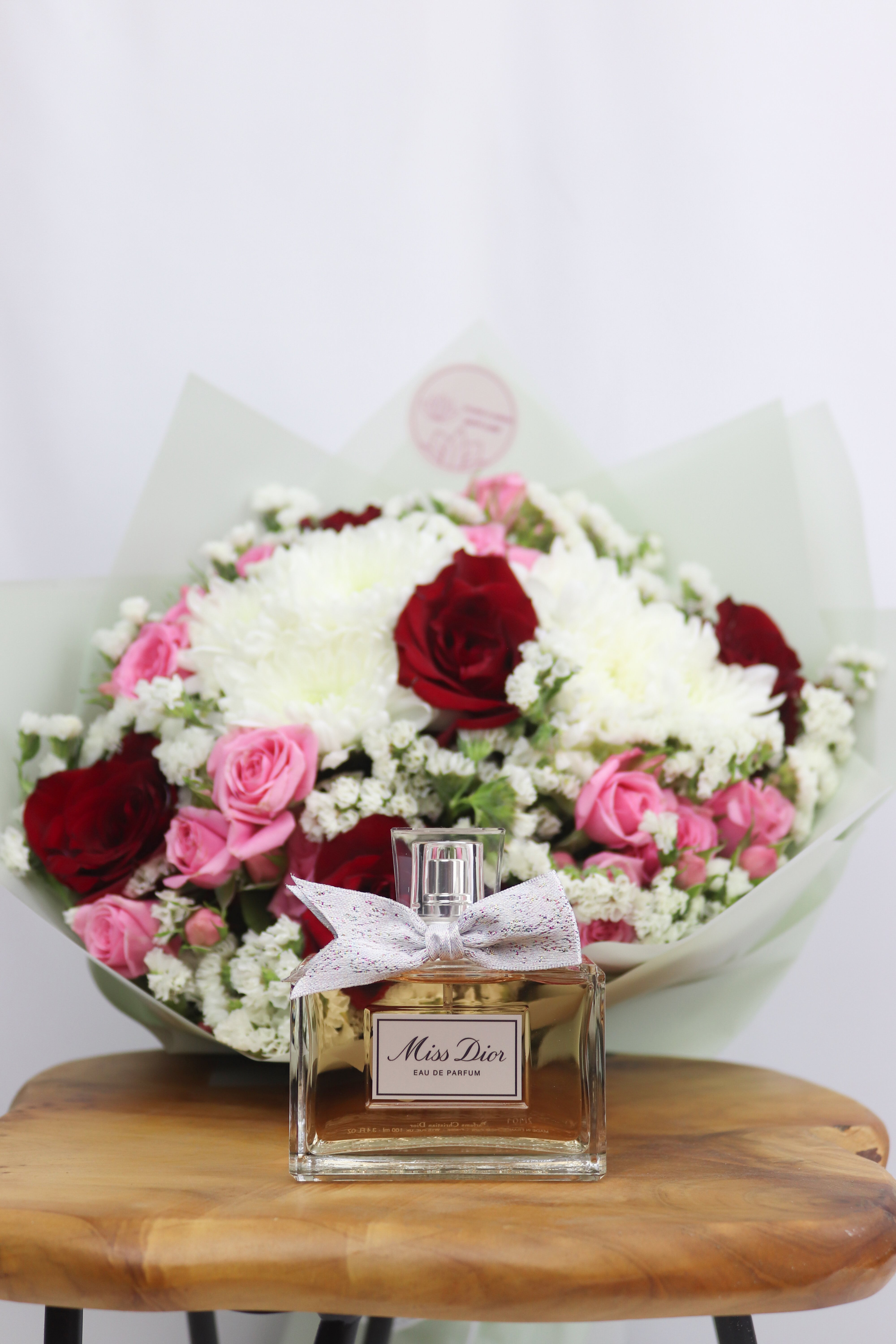   distinctive bouquet and Miss Dior perfume for women 