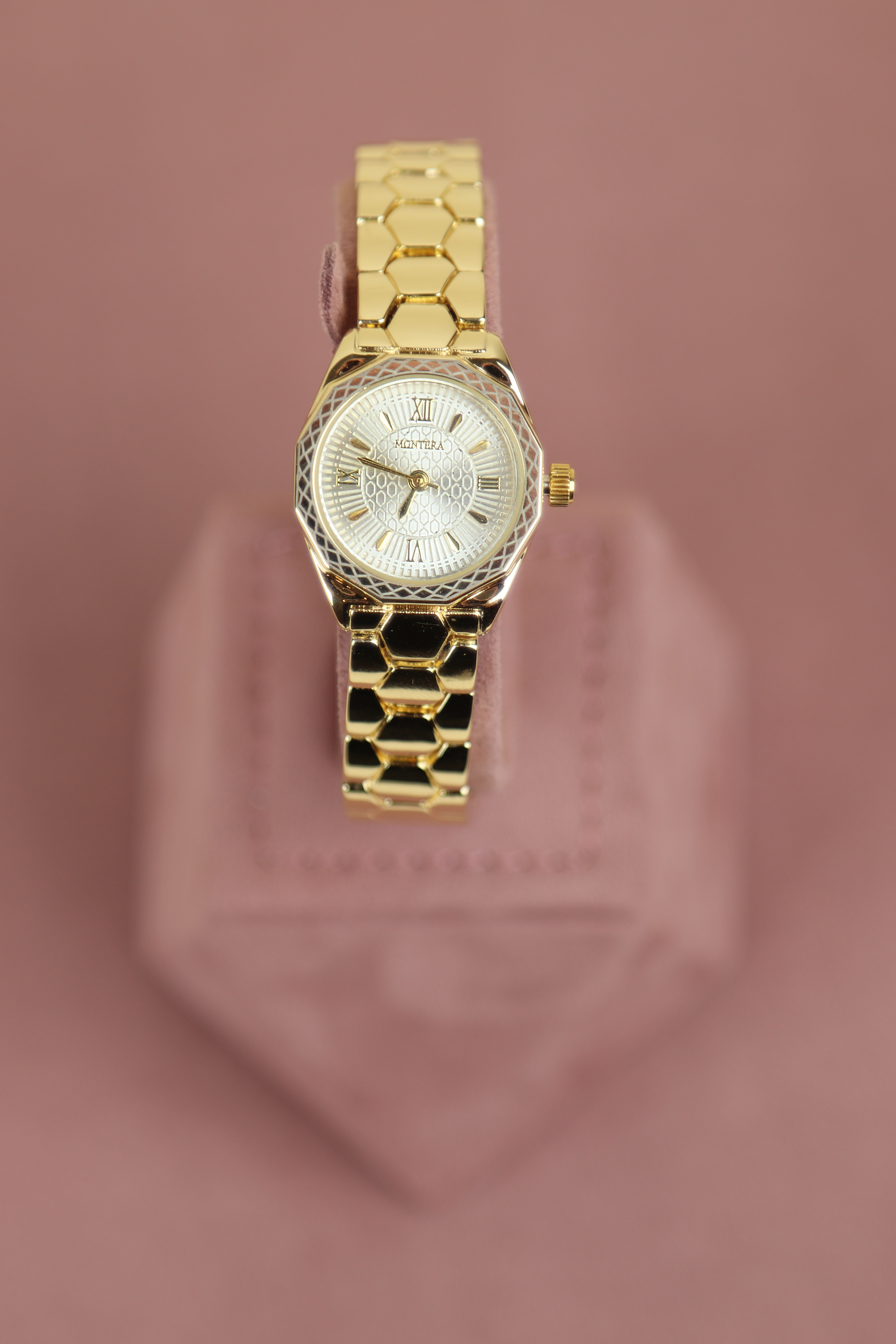  Classic Gold 