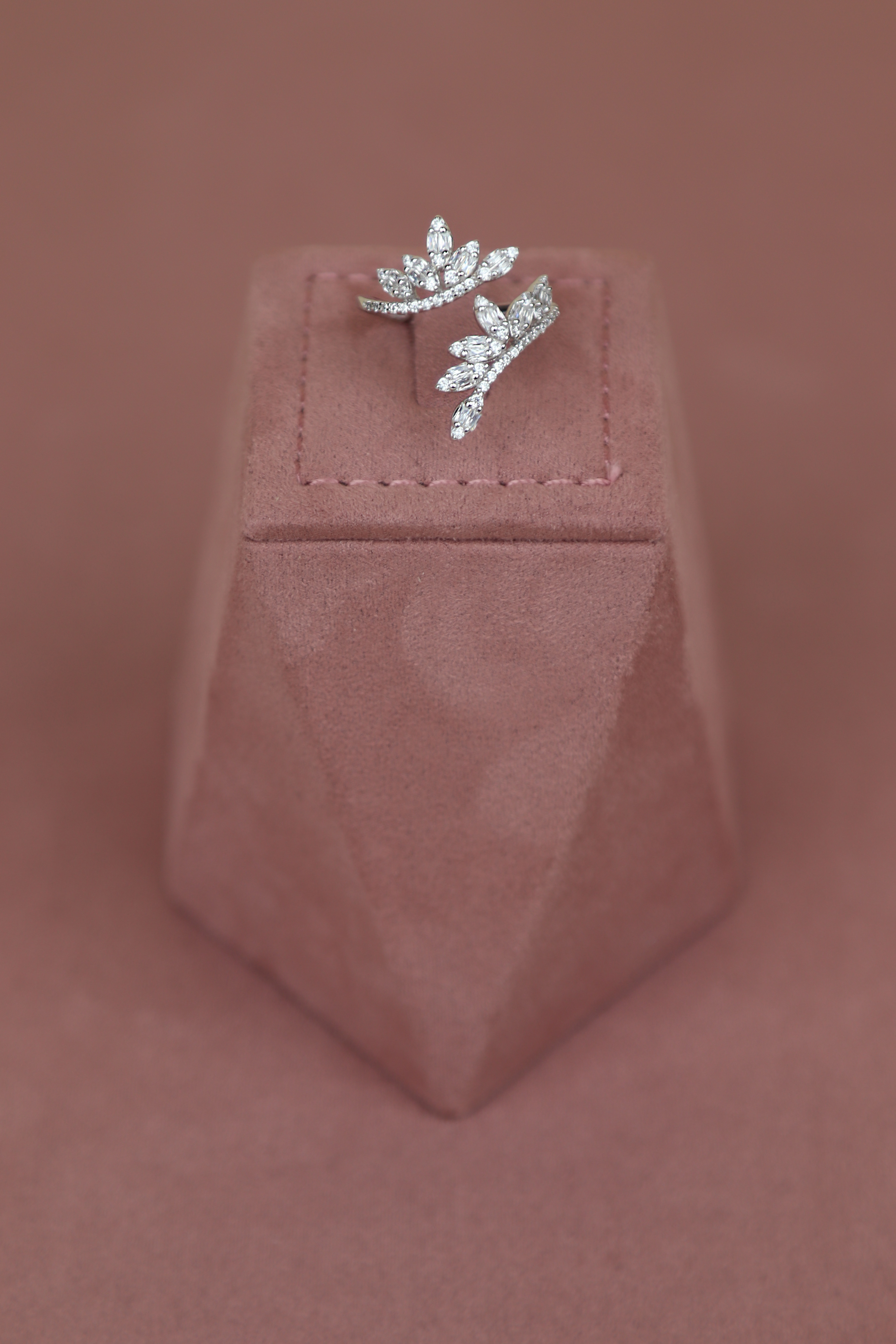 Gift set with rose bouquet 