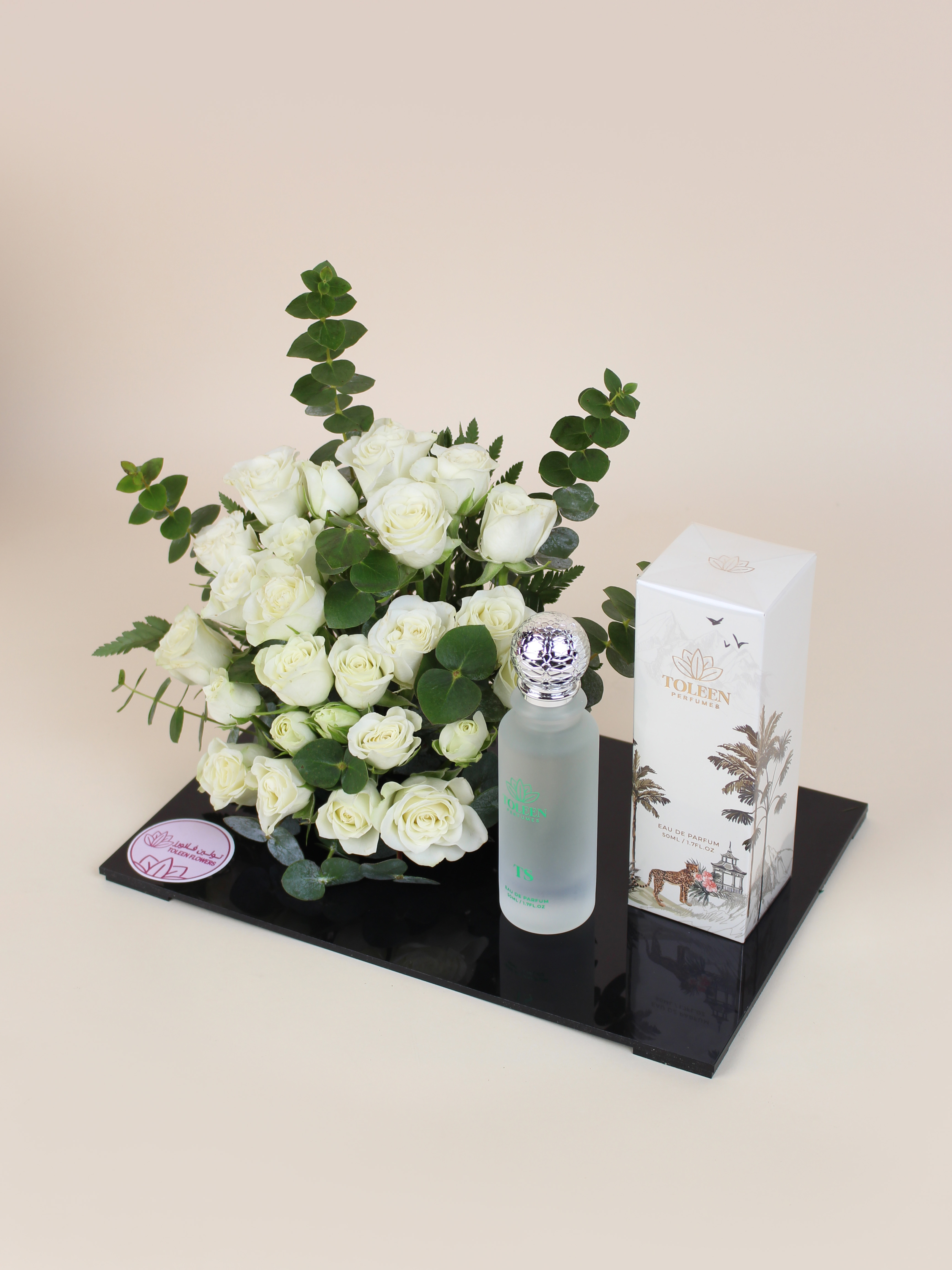  عطر سوفاج كلاسيك بتنسيق راقي 
