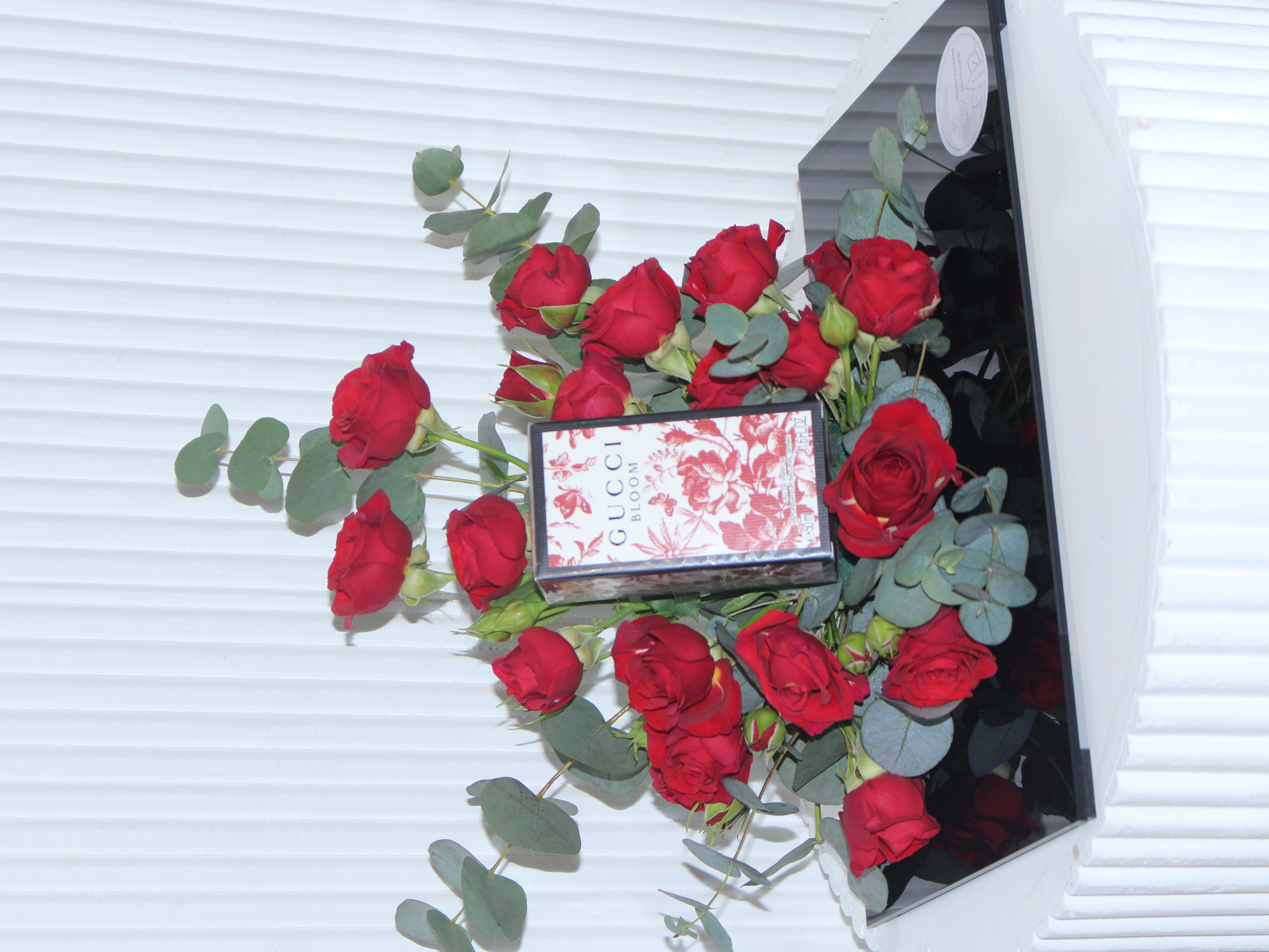  عطر قوتشي نسائي 