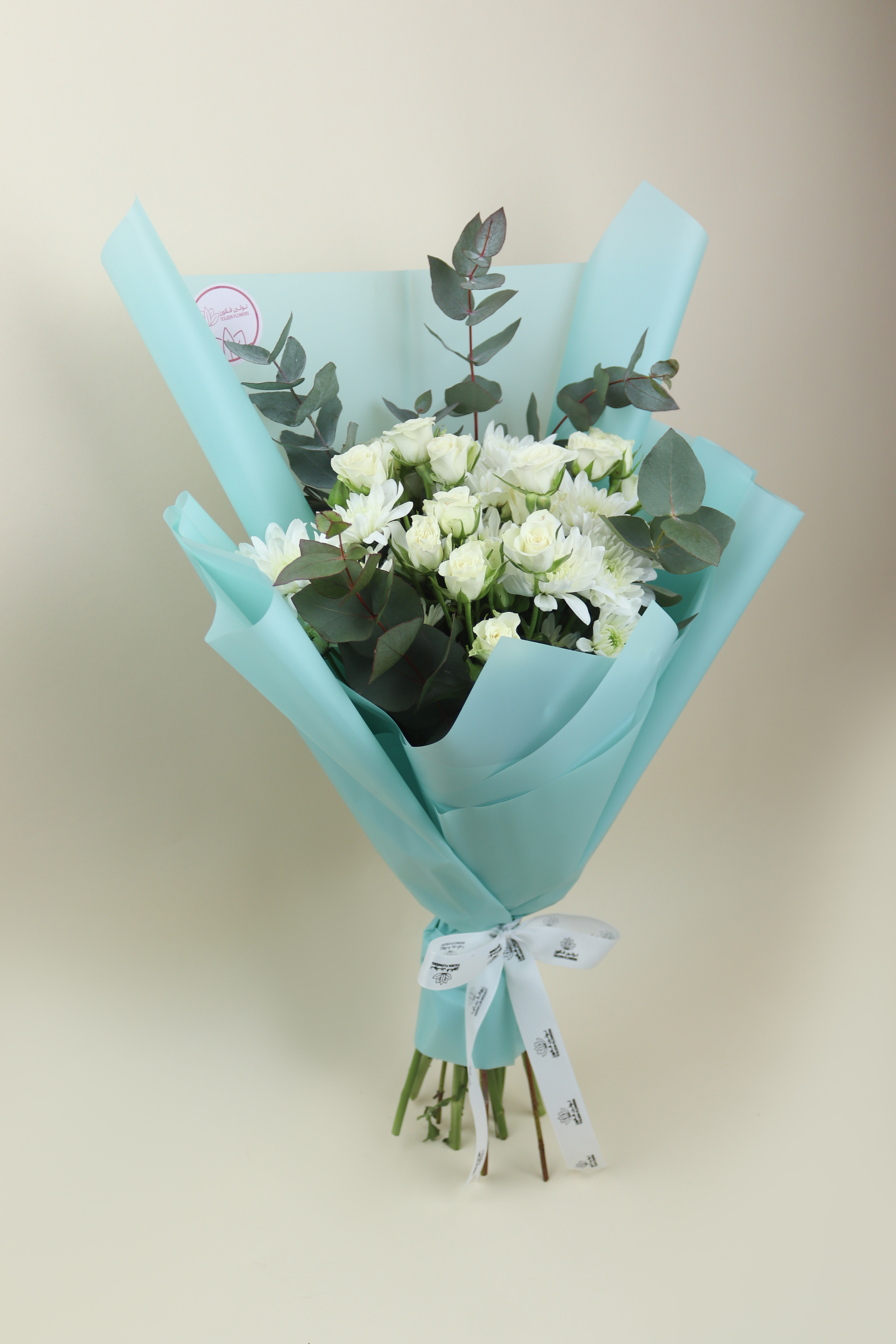 The luxury of flowers 