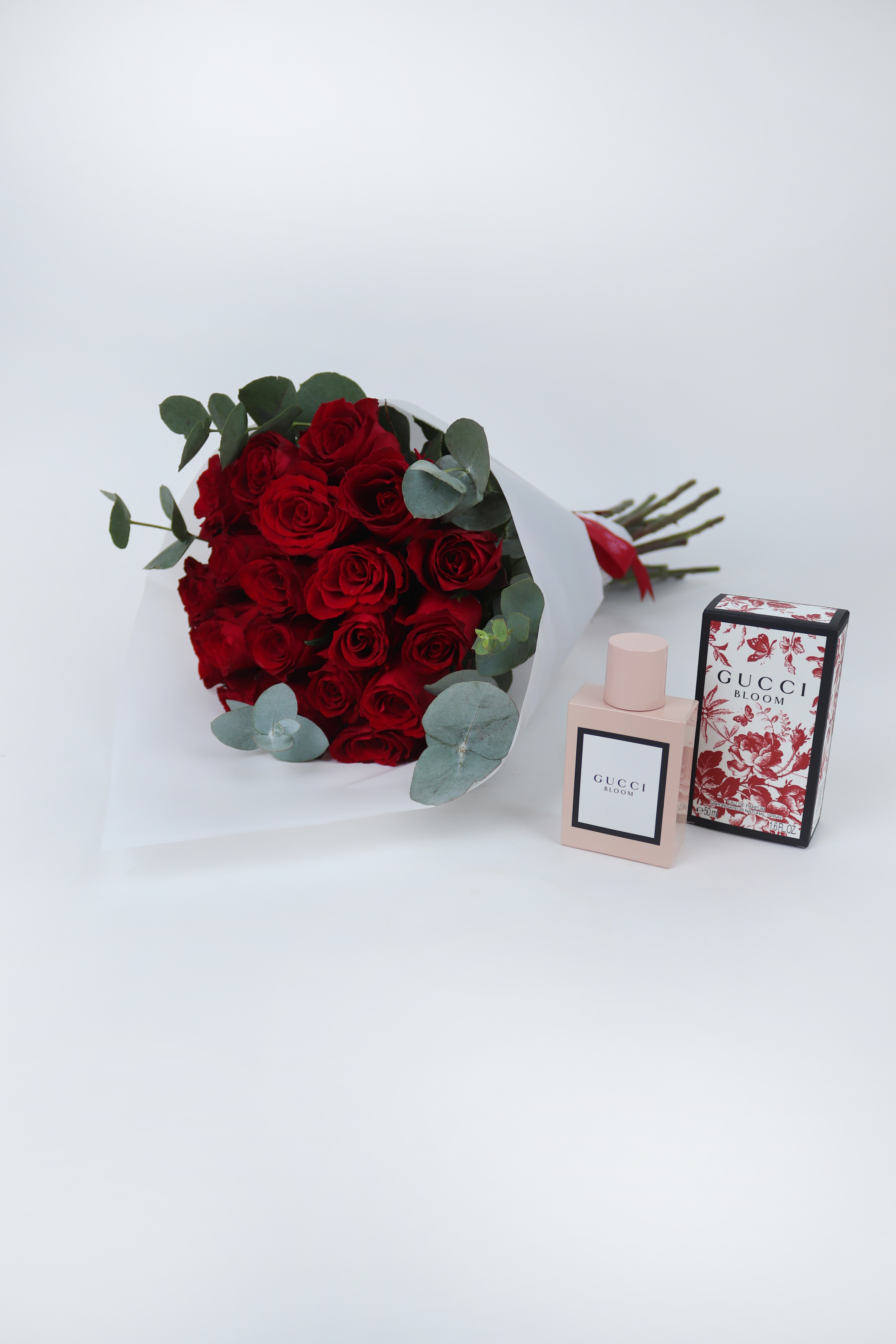  عطر بلوم قوتشي 