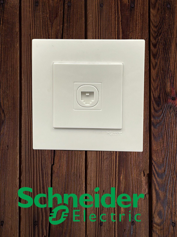 Telephone socket Schneider Vivace