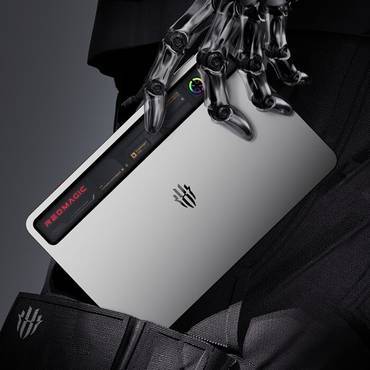 RedMagic Astra gaming tablet in Starfrost color with 12GB RAM and 256GB storage Global Version