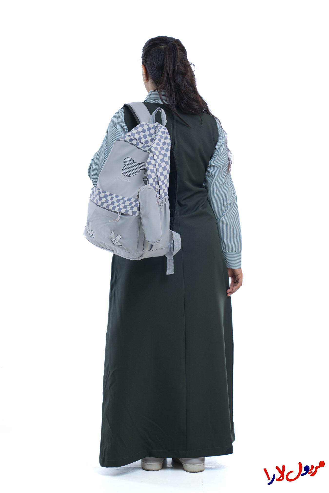 زي مدرسي متوسط