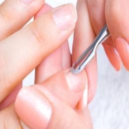Nails & Accessories