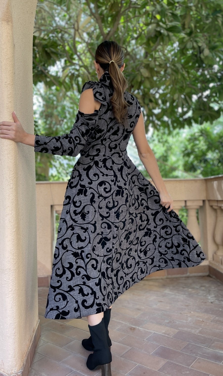 فساتين سهرة رمادي