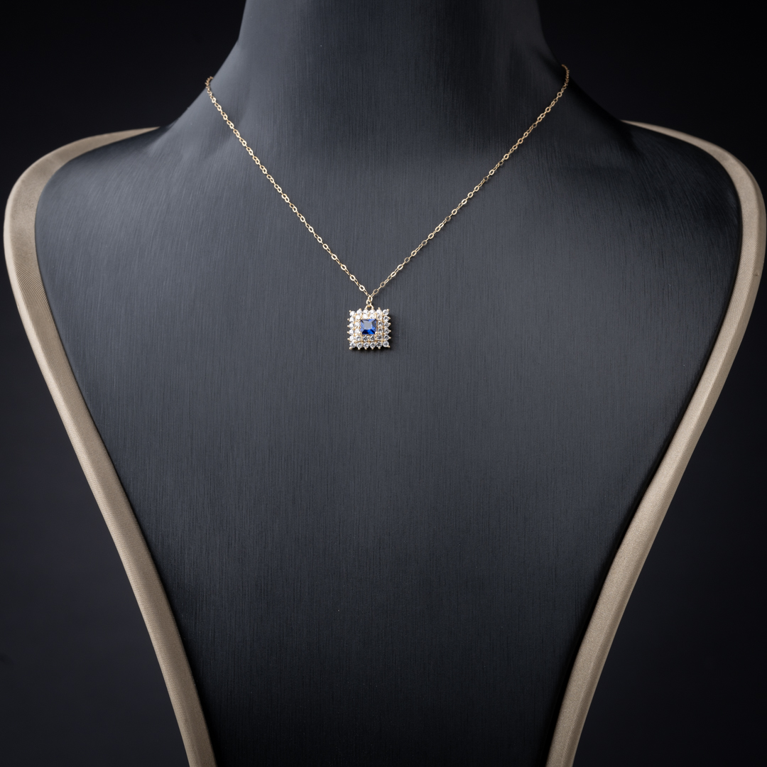  18K Gold Necklace 