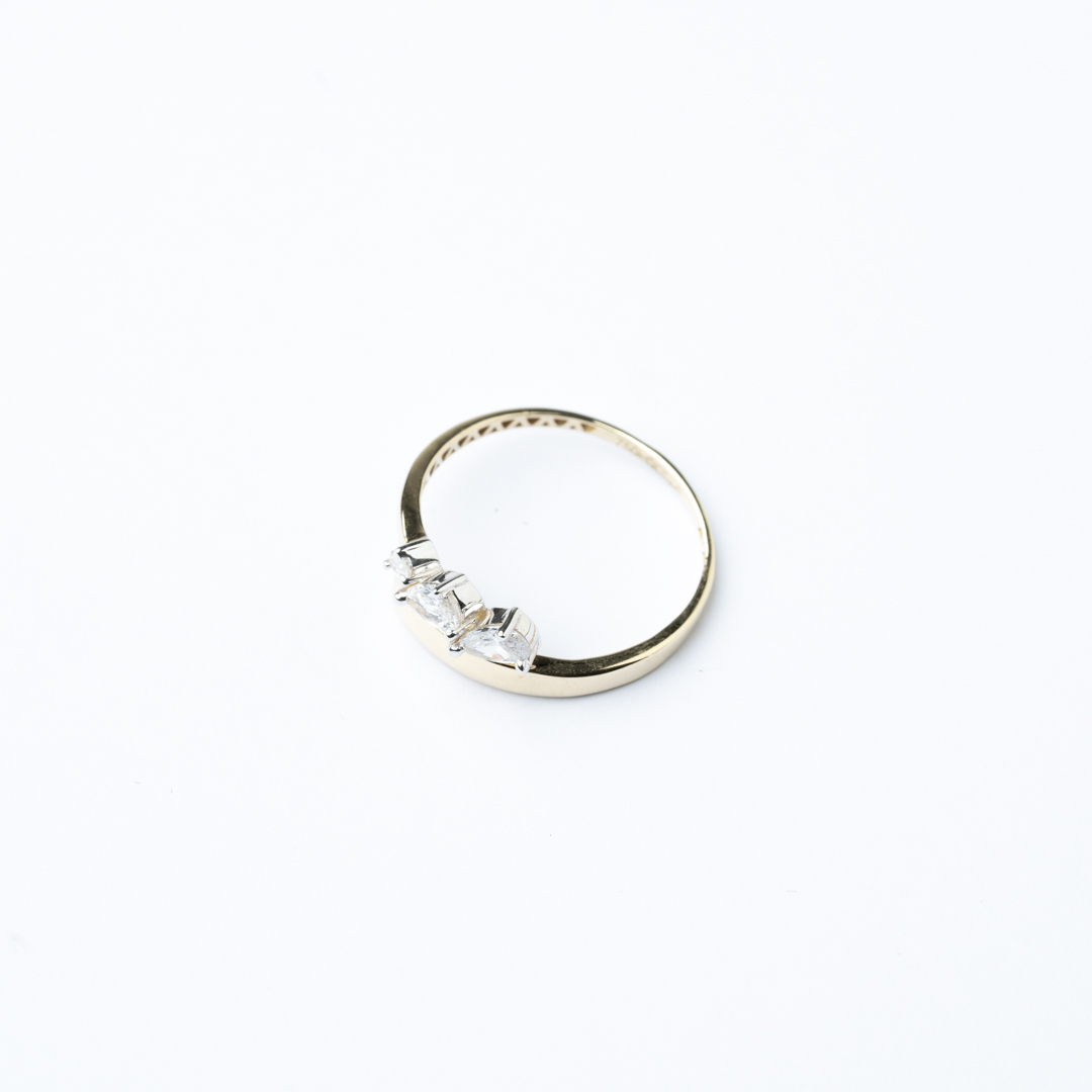  18K Gold Ring 