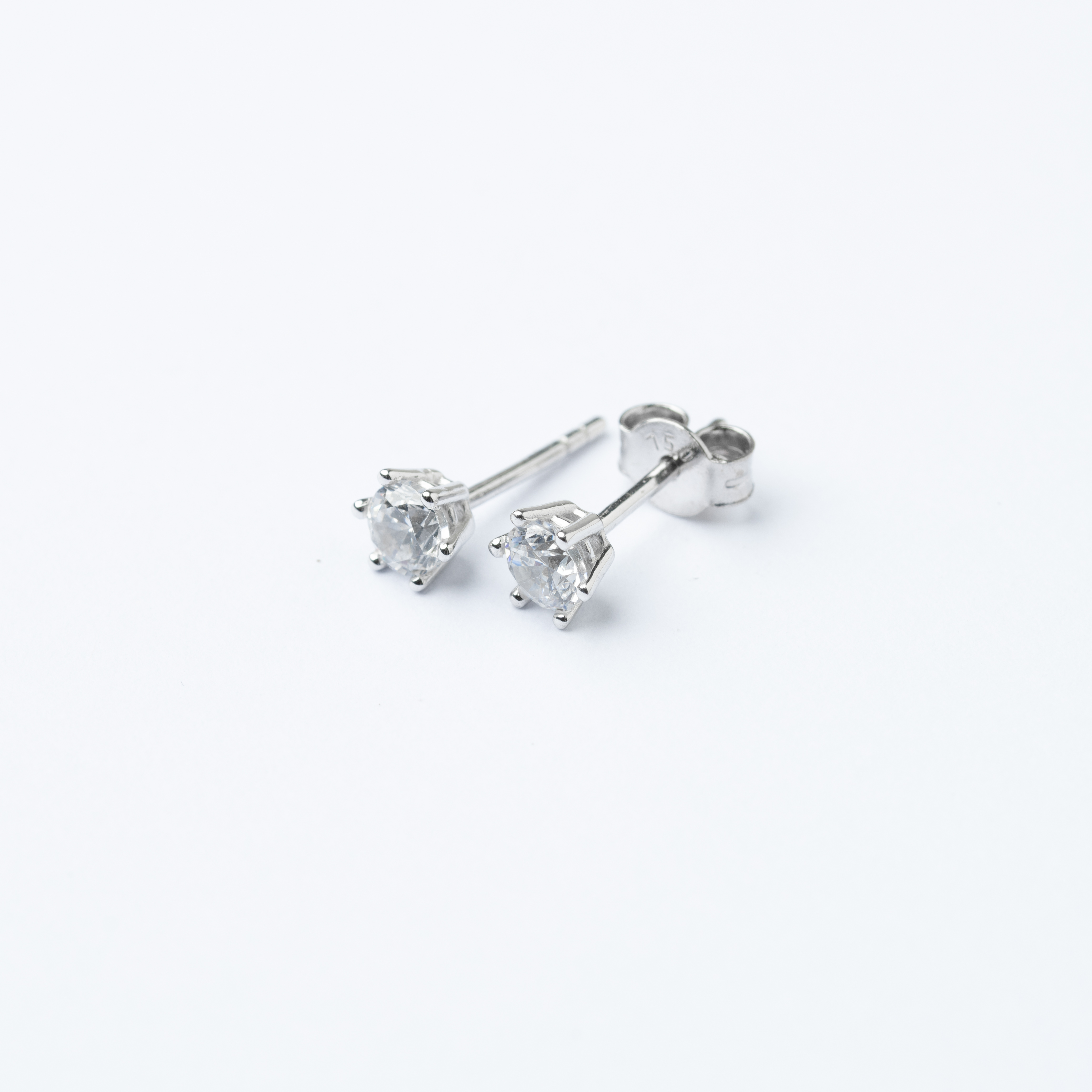  18K Gold Earrings 