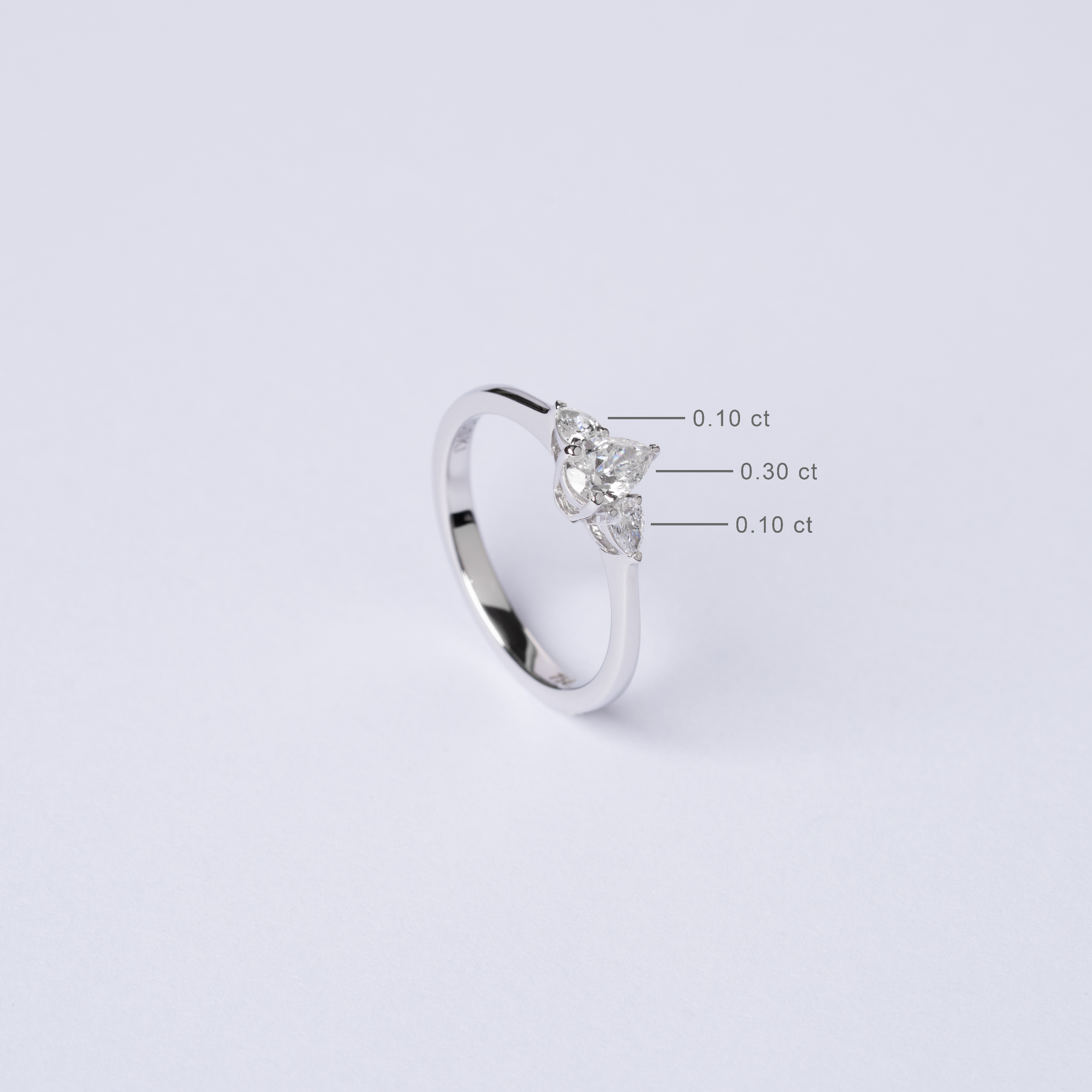  18K Diamond Ring 