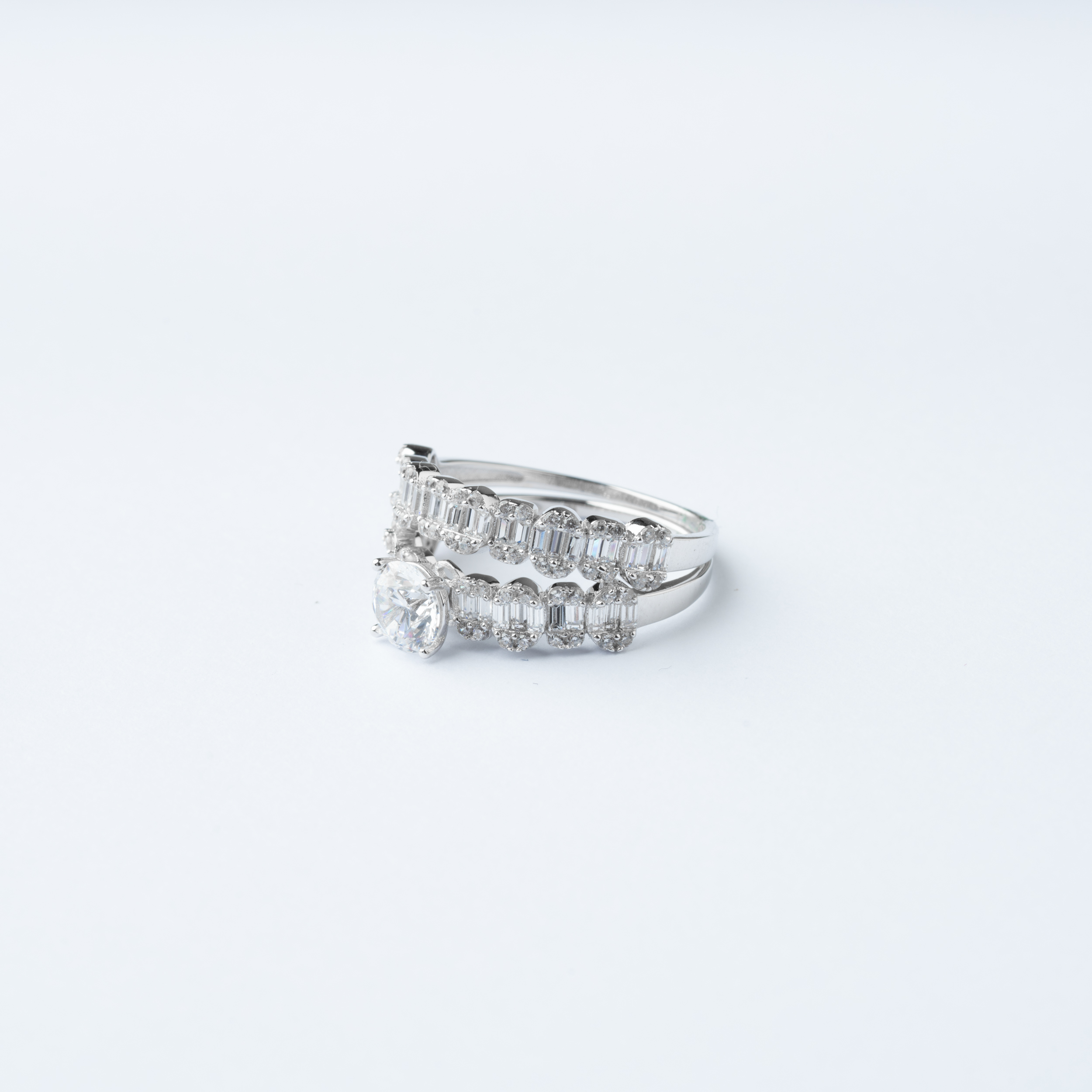  18K Gold Twin Ring 