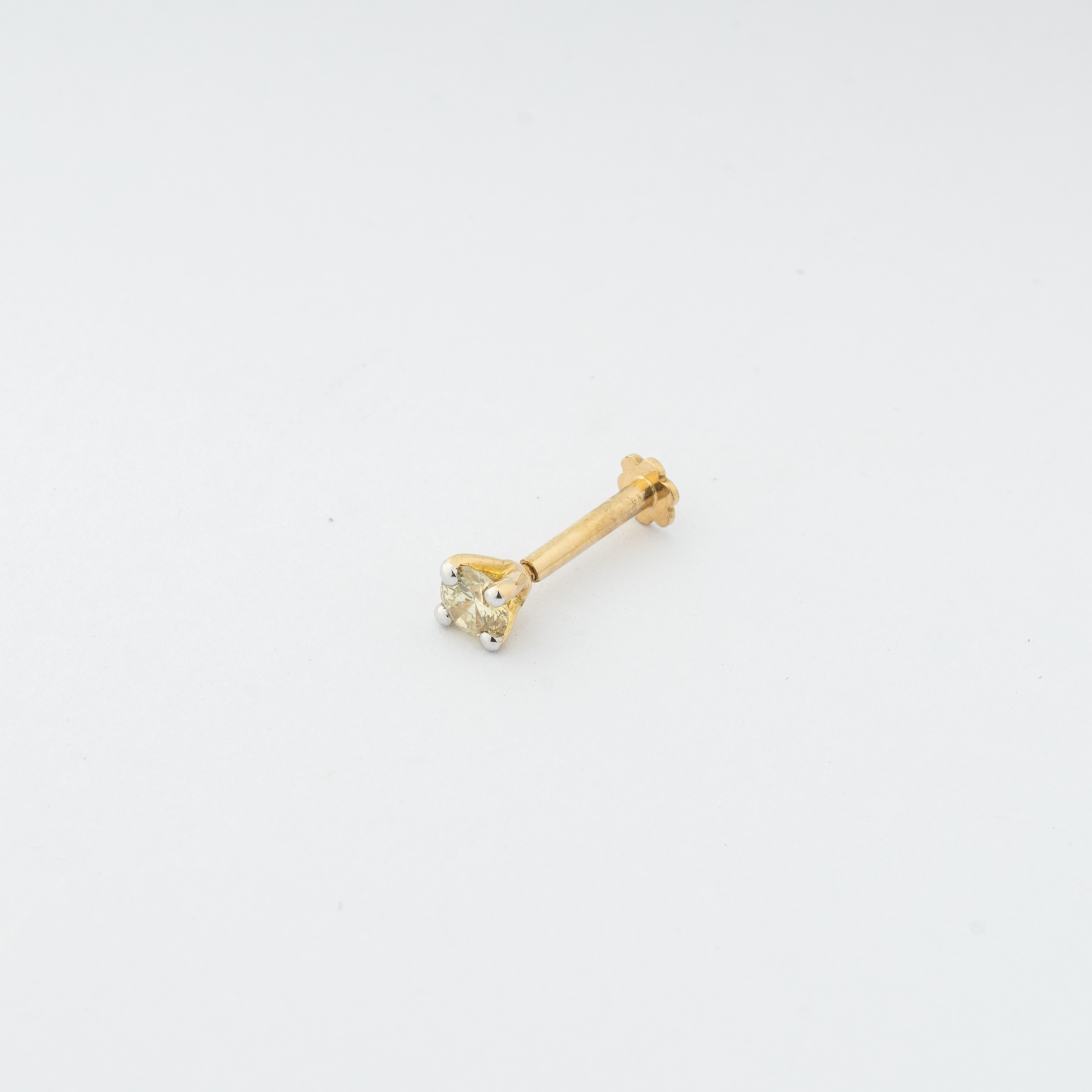  18K Diamond Nose Pin 