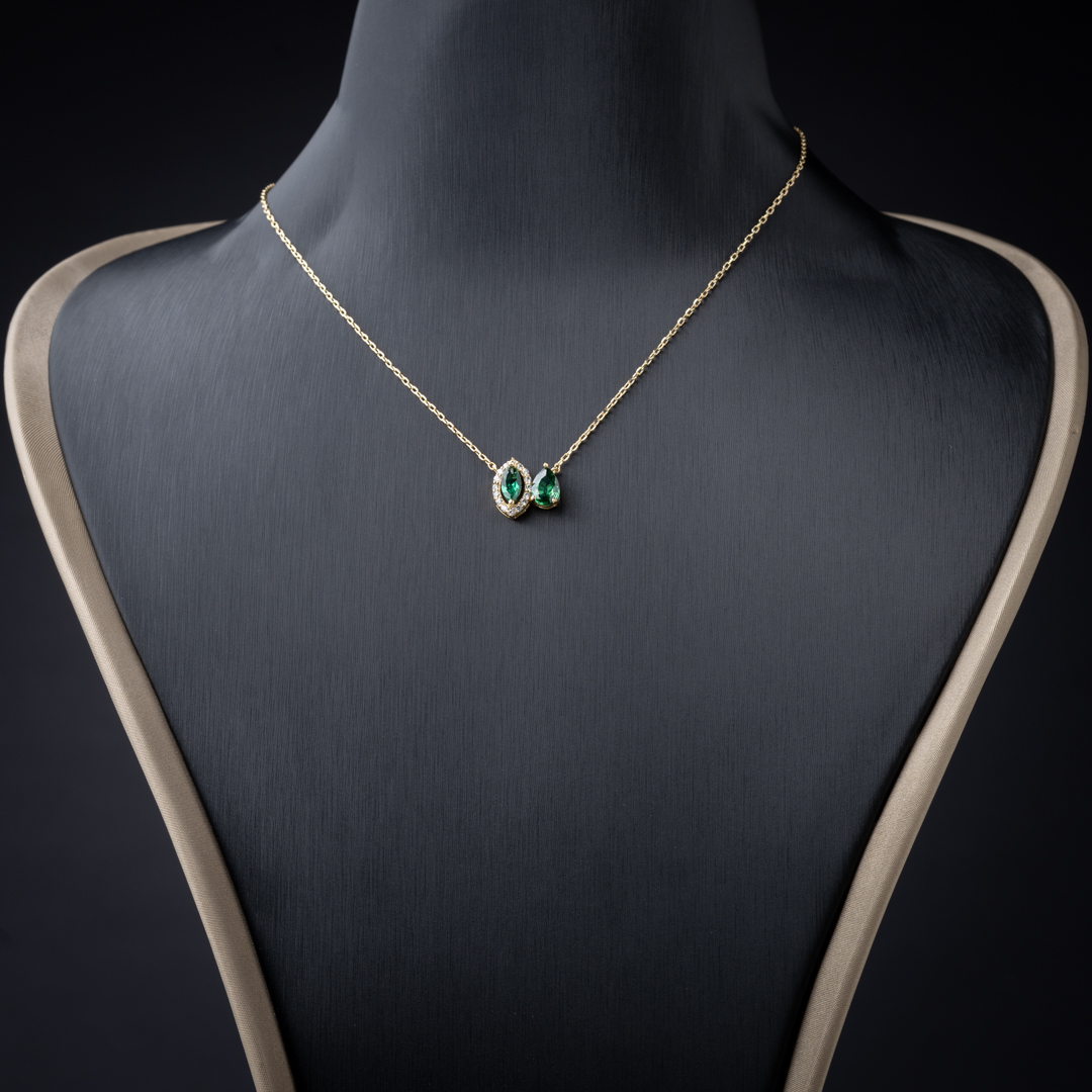  18K Gold Necklace 