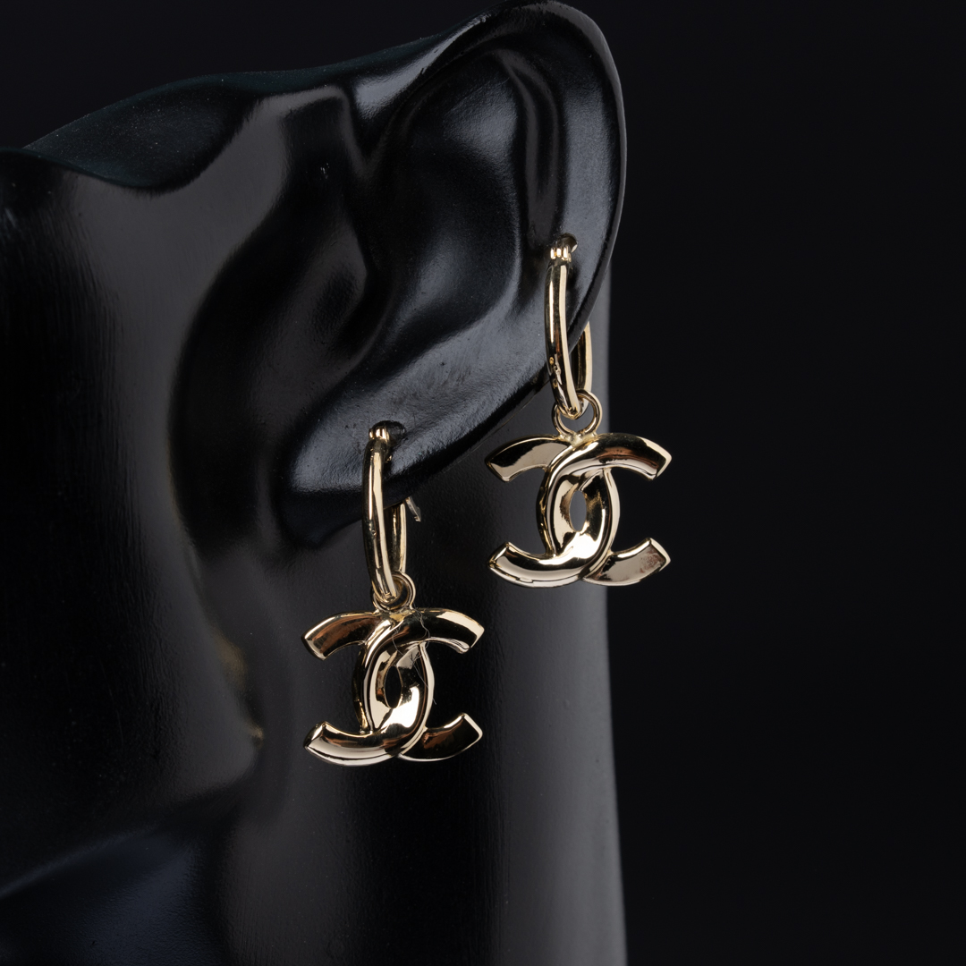  18K Gold Earrings 