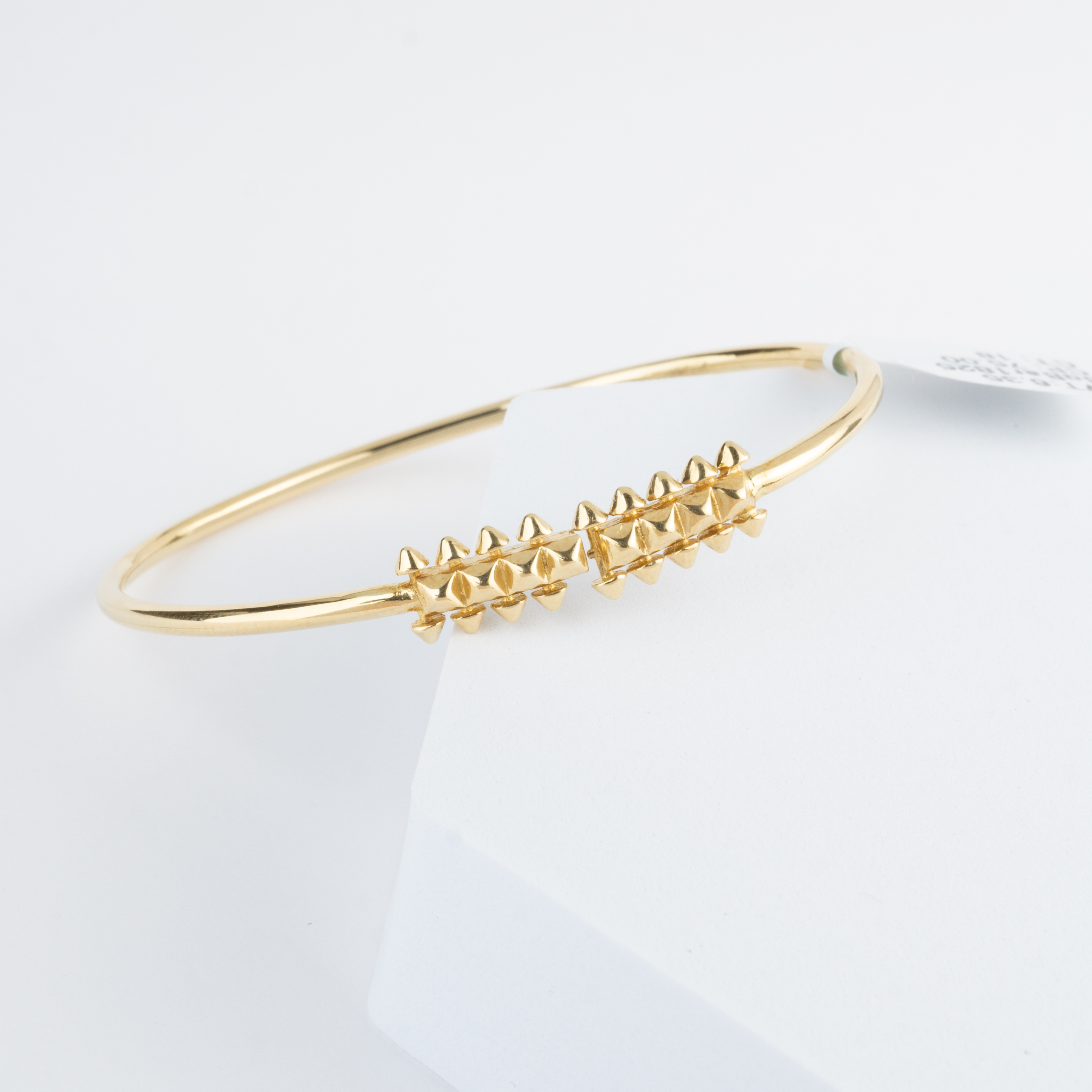  18K Gold Bangle 