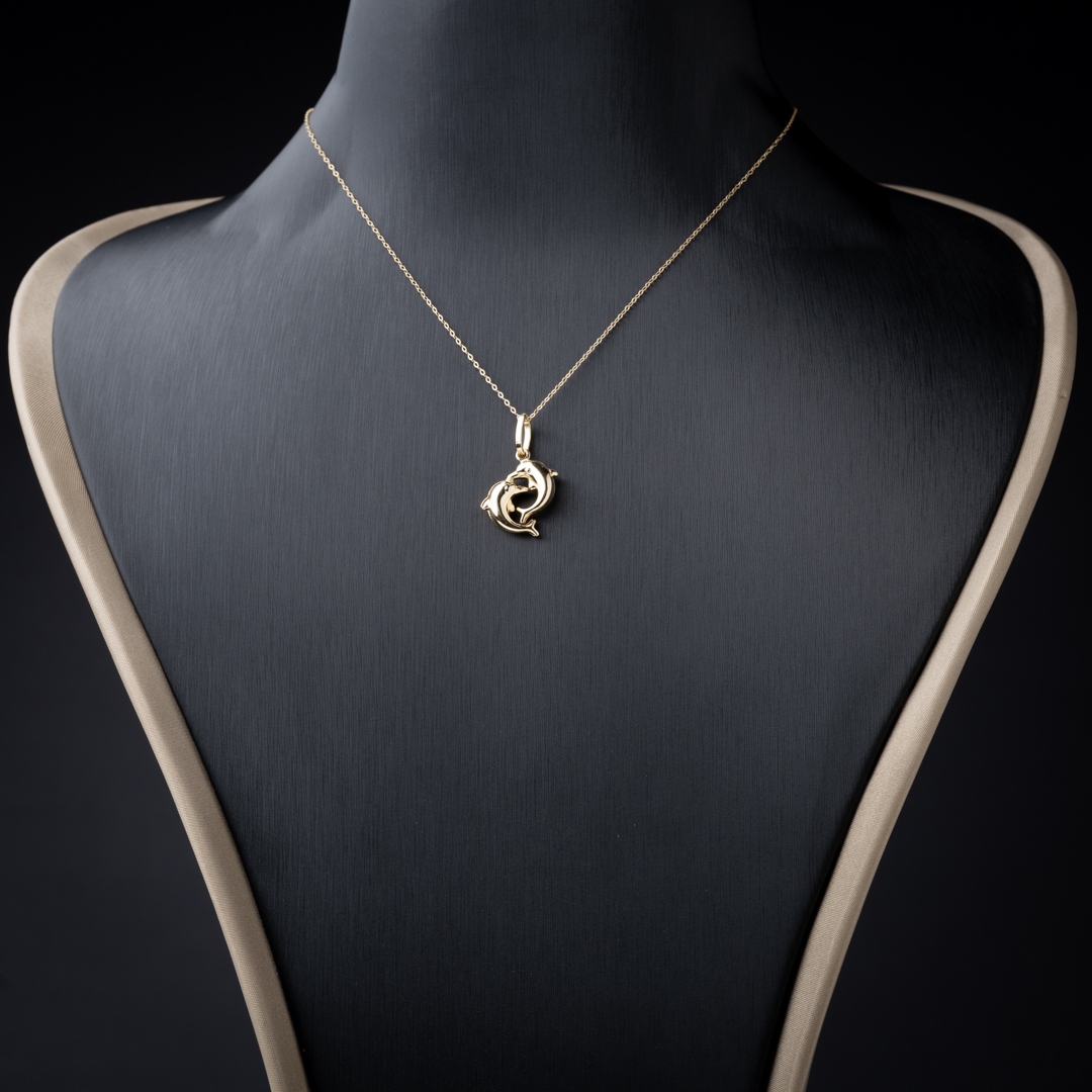  18K Gold Necklace 