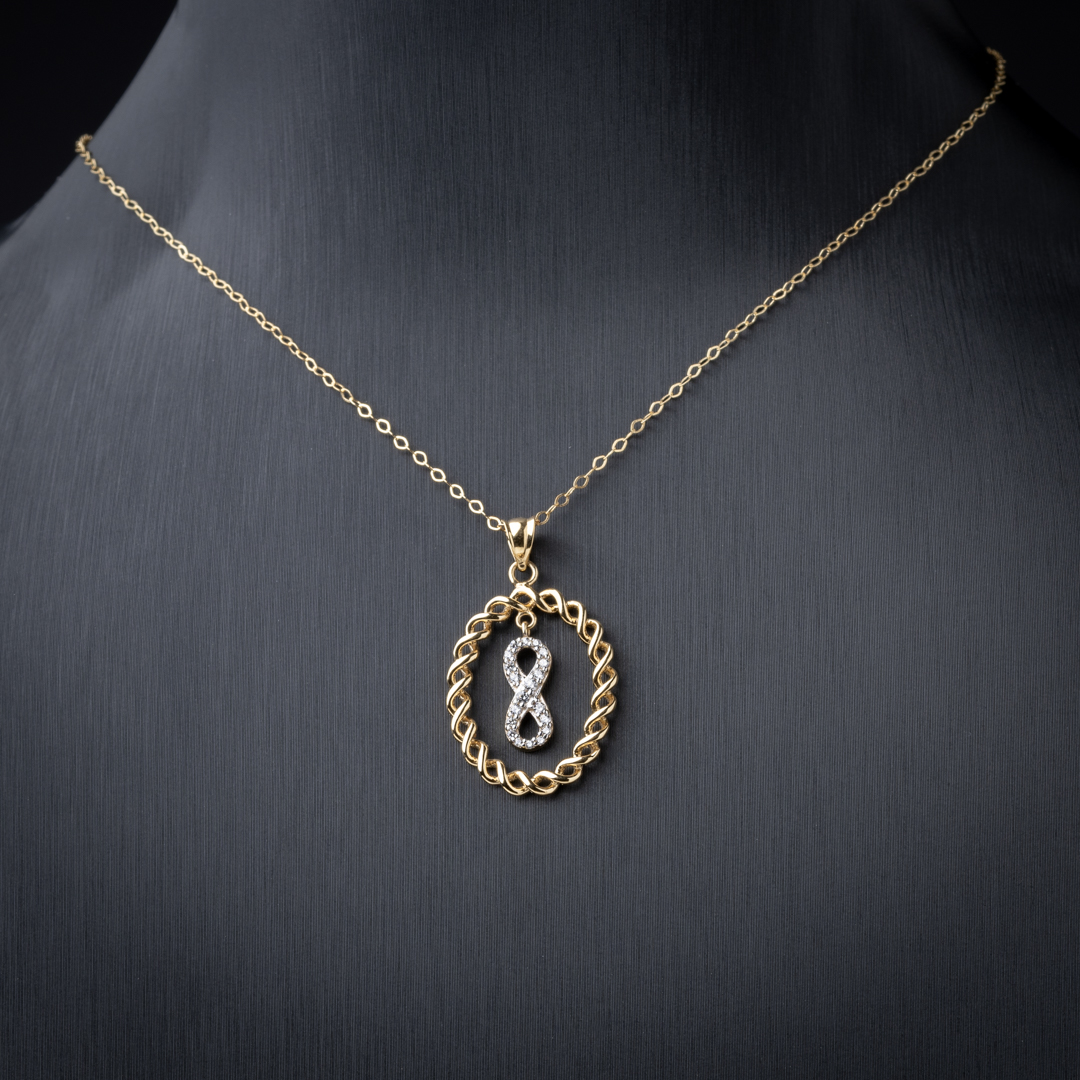  عقد ذهب عيار 18 
