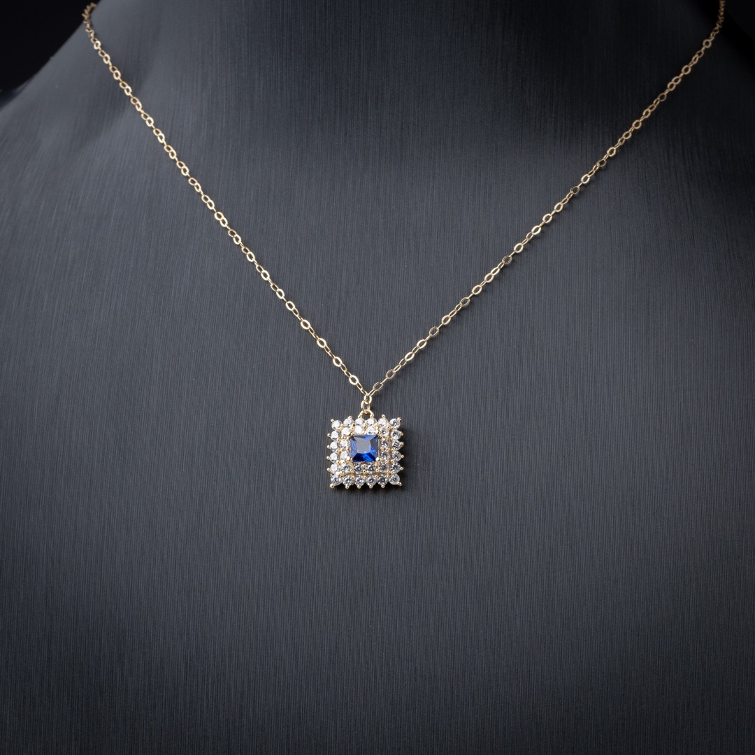  18K Gold Necklace 