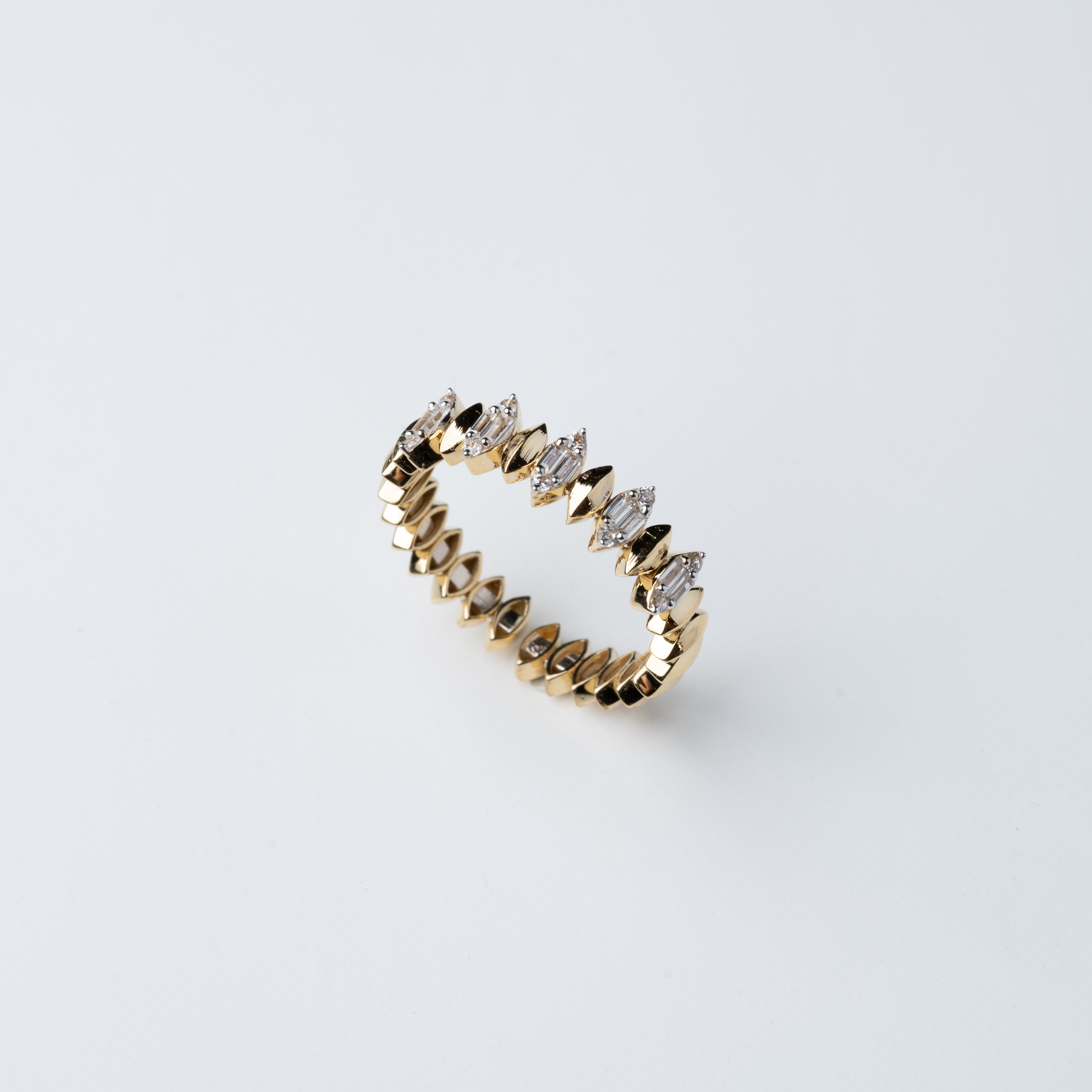  18K Gold Ring 