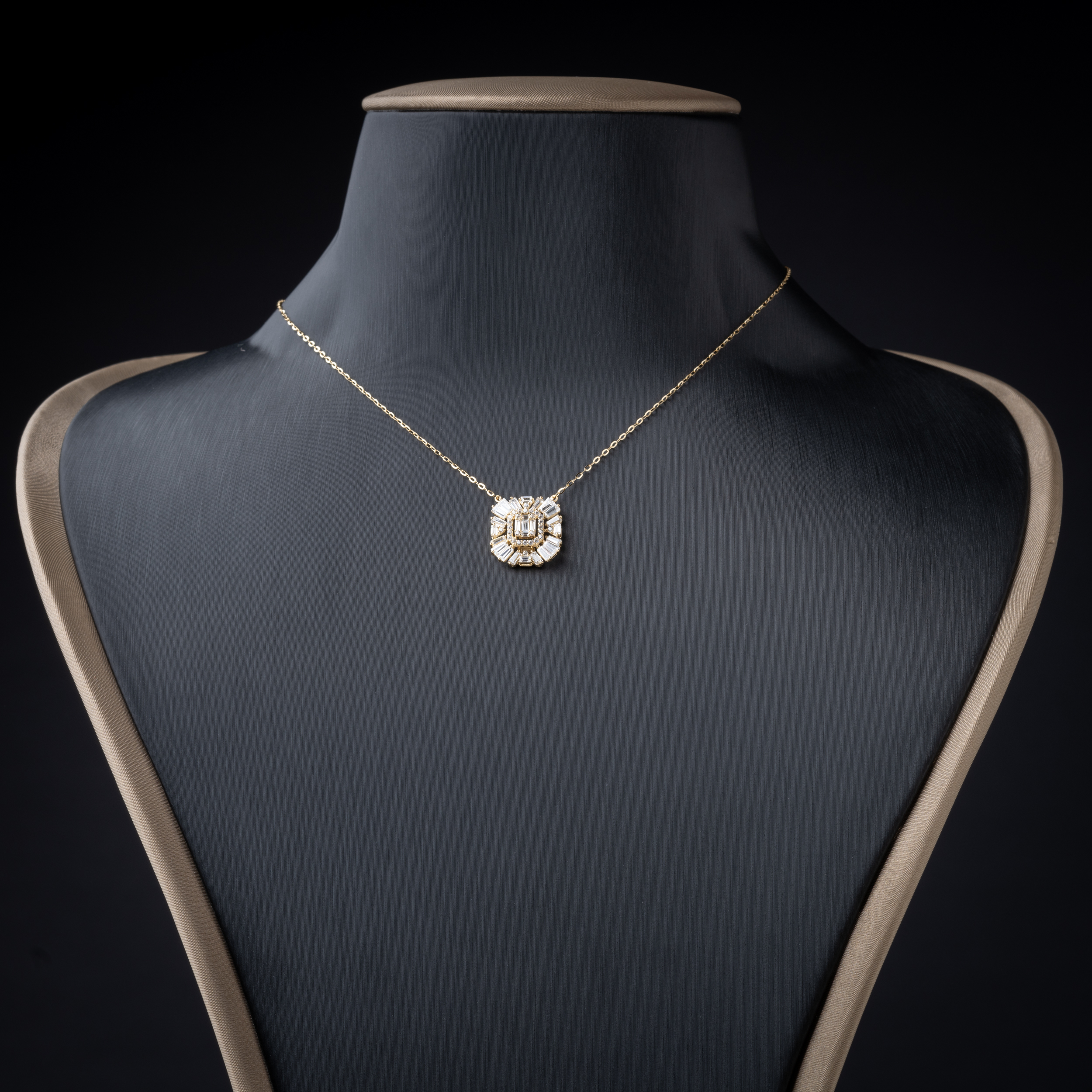  18K Gold Necklace 