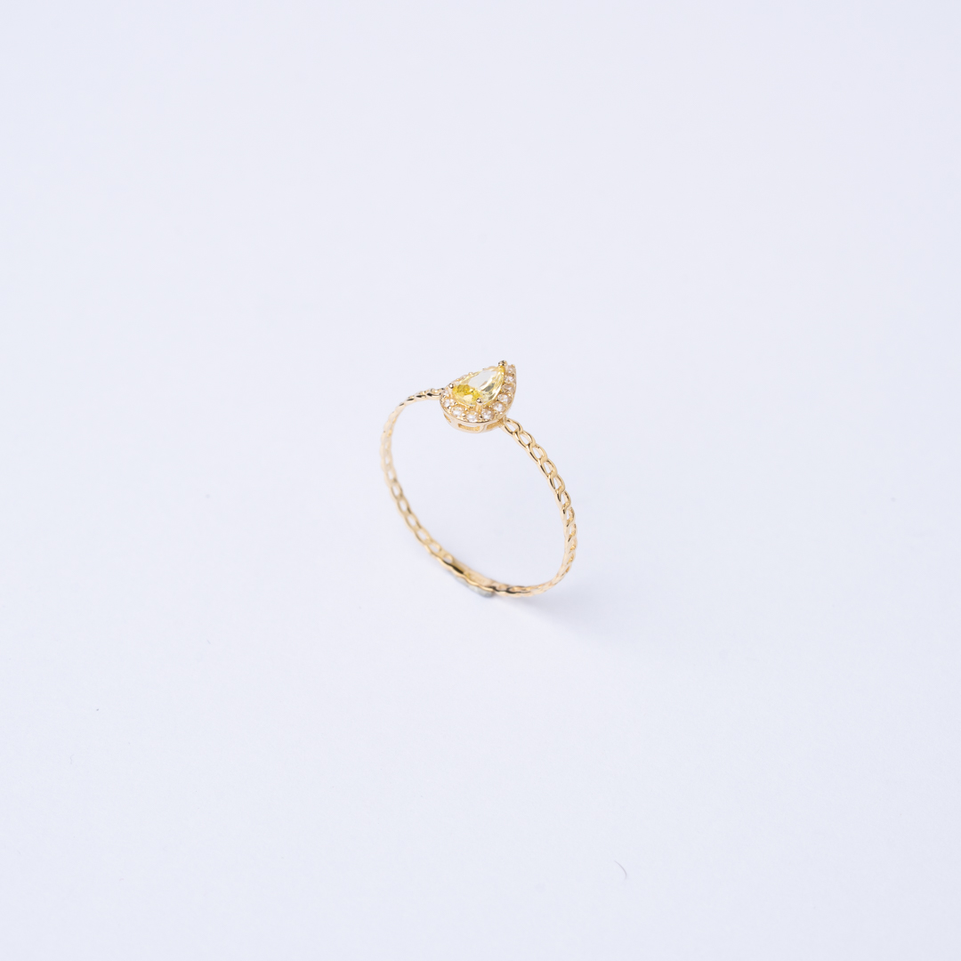  18K Gold Ring 