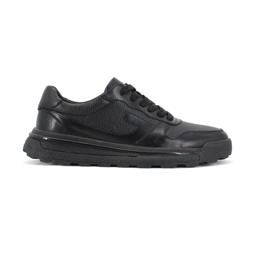 CEDRO-Classic Black Textured Lace-Up Sneaker