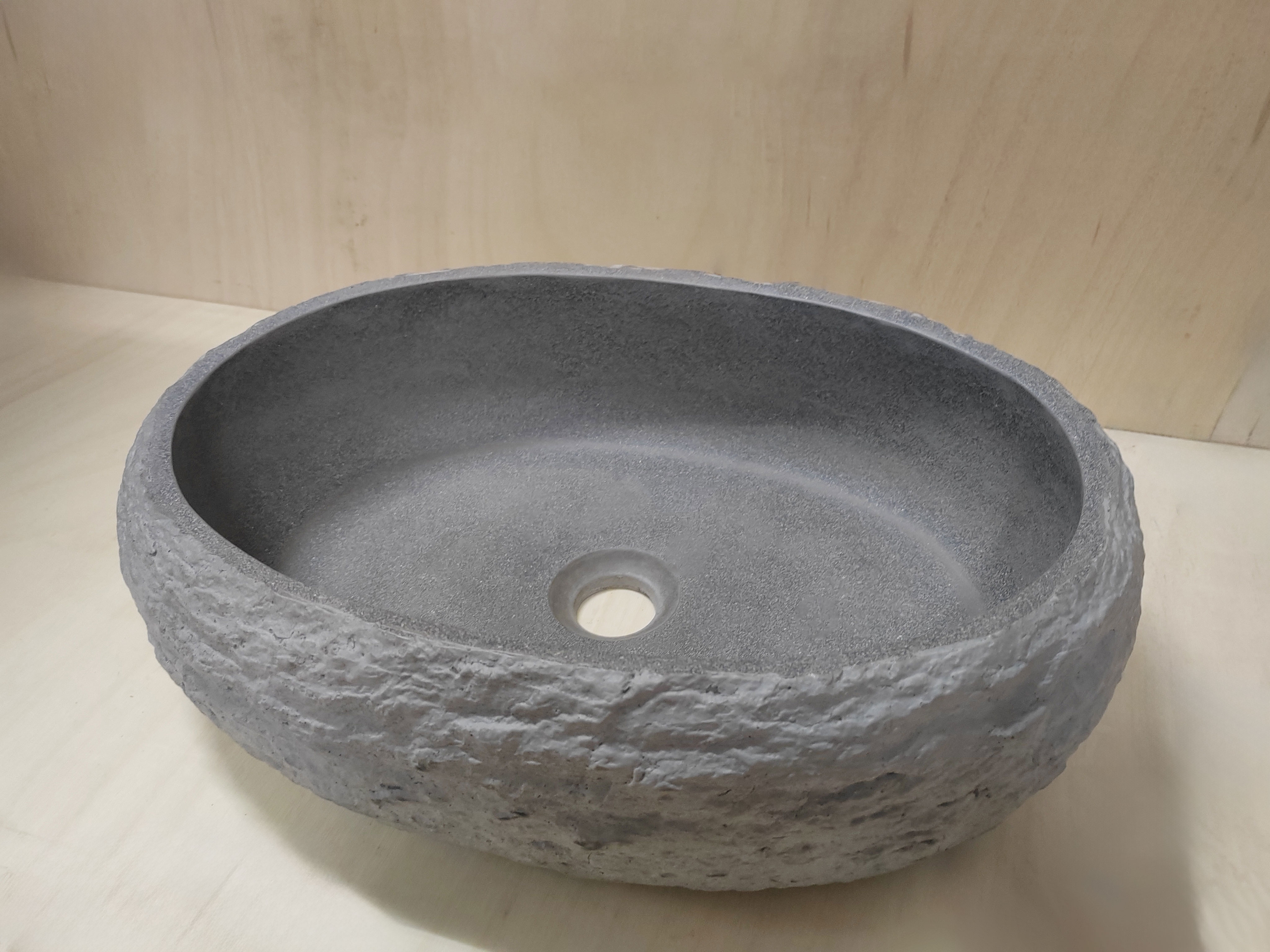  حوض حجر  خارجي مقاس 50*36 VERCO  