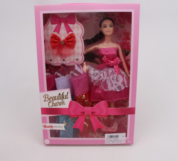 Doll Beautiful Charm W/Dresses 