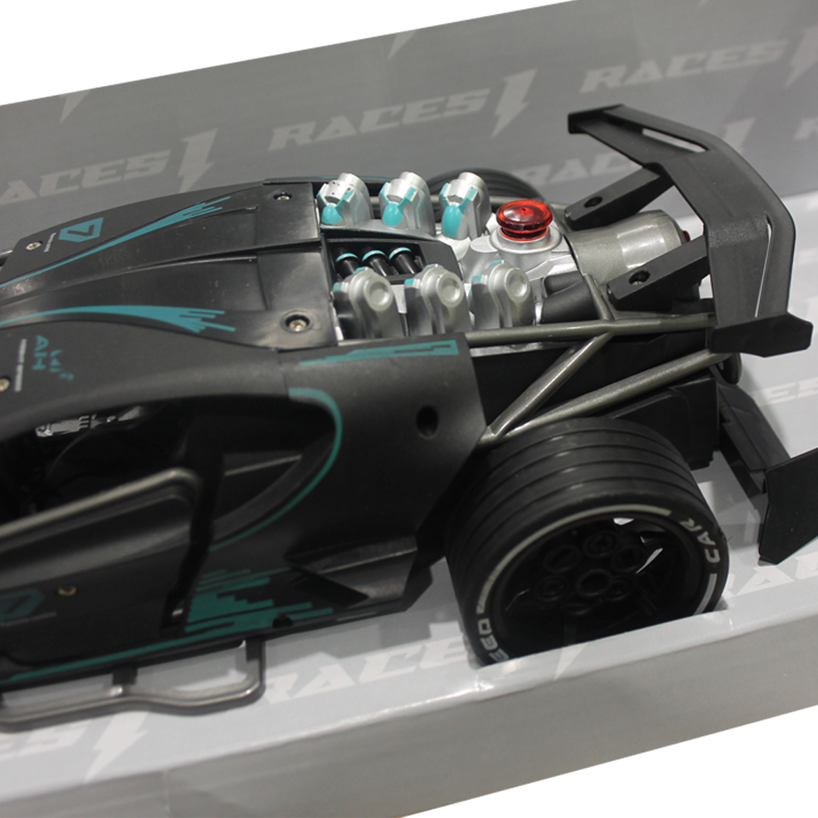  Races R/C Car 1:14 W/Mist Spray & Battery (4CH) 10-2372784B 
