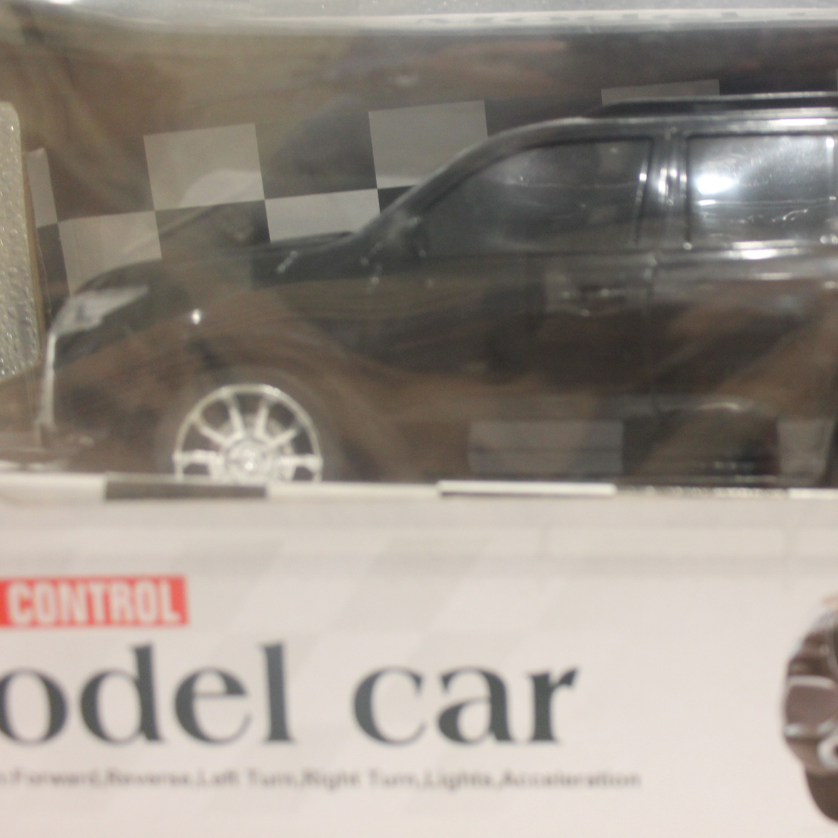  Model Car 1:14 R/C (4CH)W/Light & Battery 2452240B 
