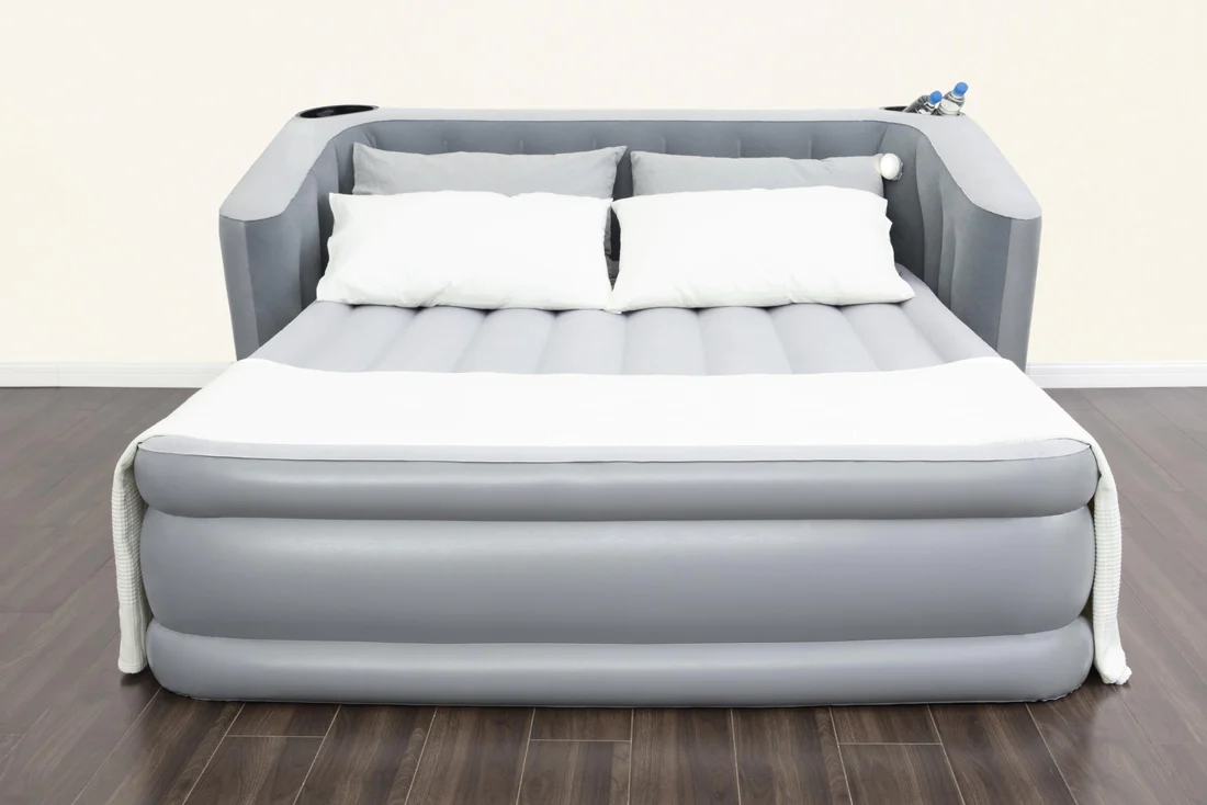  'BESTWAY Tritech Fullsleep Wingback Airbed Queen Headboard Built-in AC Pump 233cm x 196cm x 80cm  26-67620 