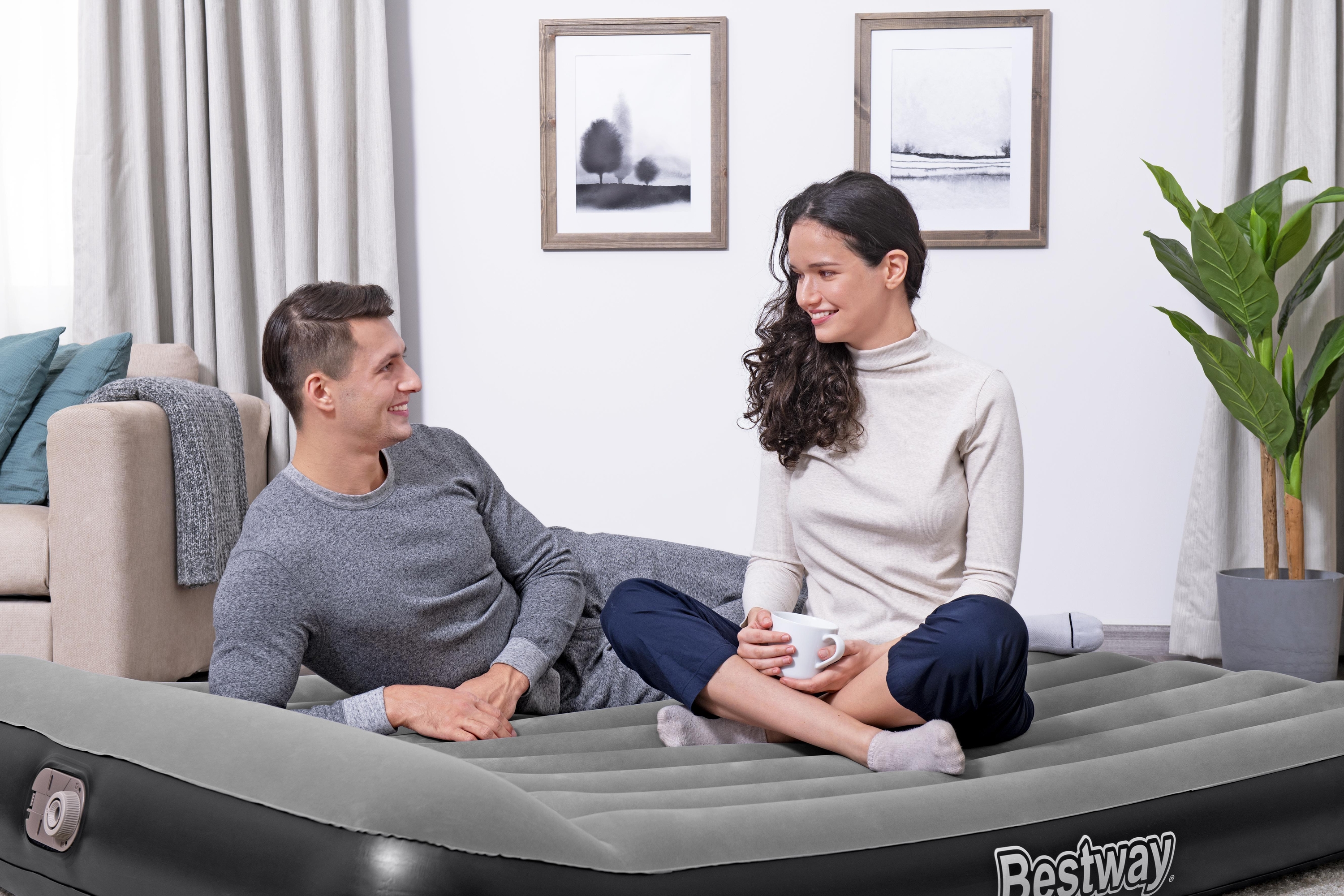  Tritech Air Mattress Queen Built-in AC pump 2.03mx1.52mx30cm  
