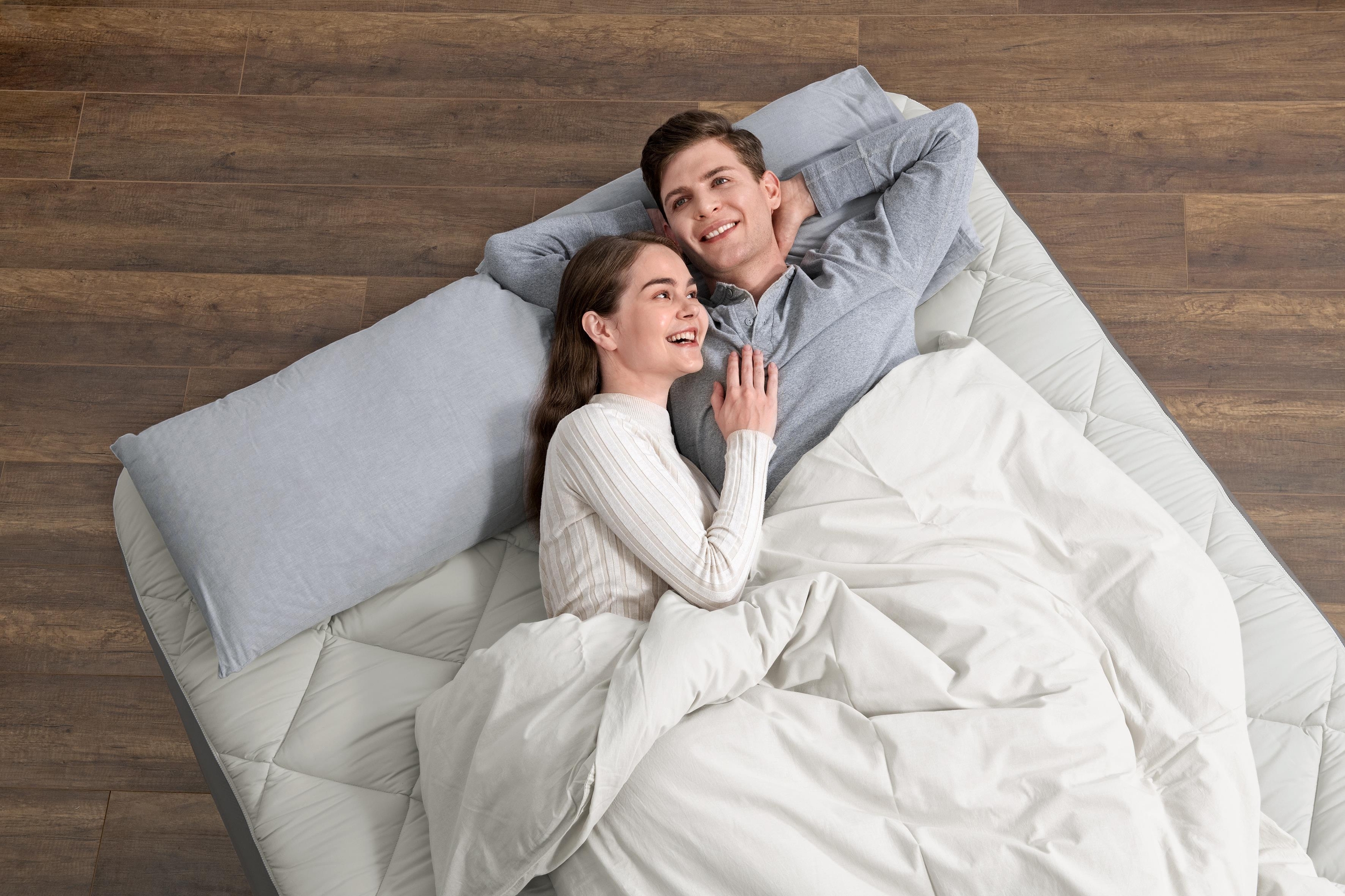   Fortech Duvet Top Air Mattress Queen Built-in AC Pump 2.03M X 1.52M X 51CM  
