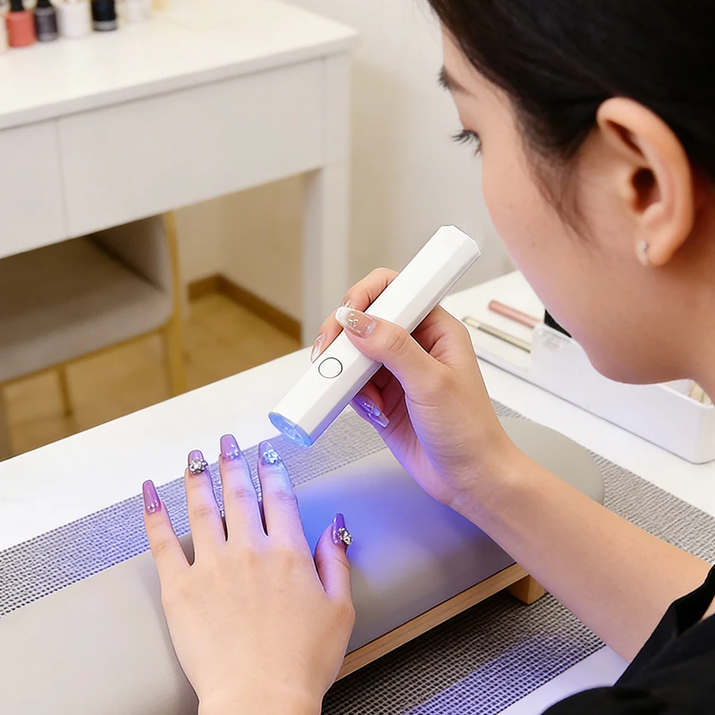 مصباح أظافر UV/LED قابلة للشحن USB