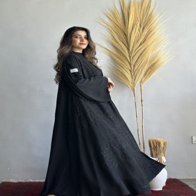 عباية-رويال-فلور-تحفة-التطريز-زوري-zore