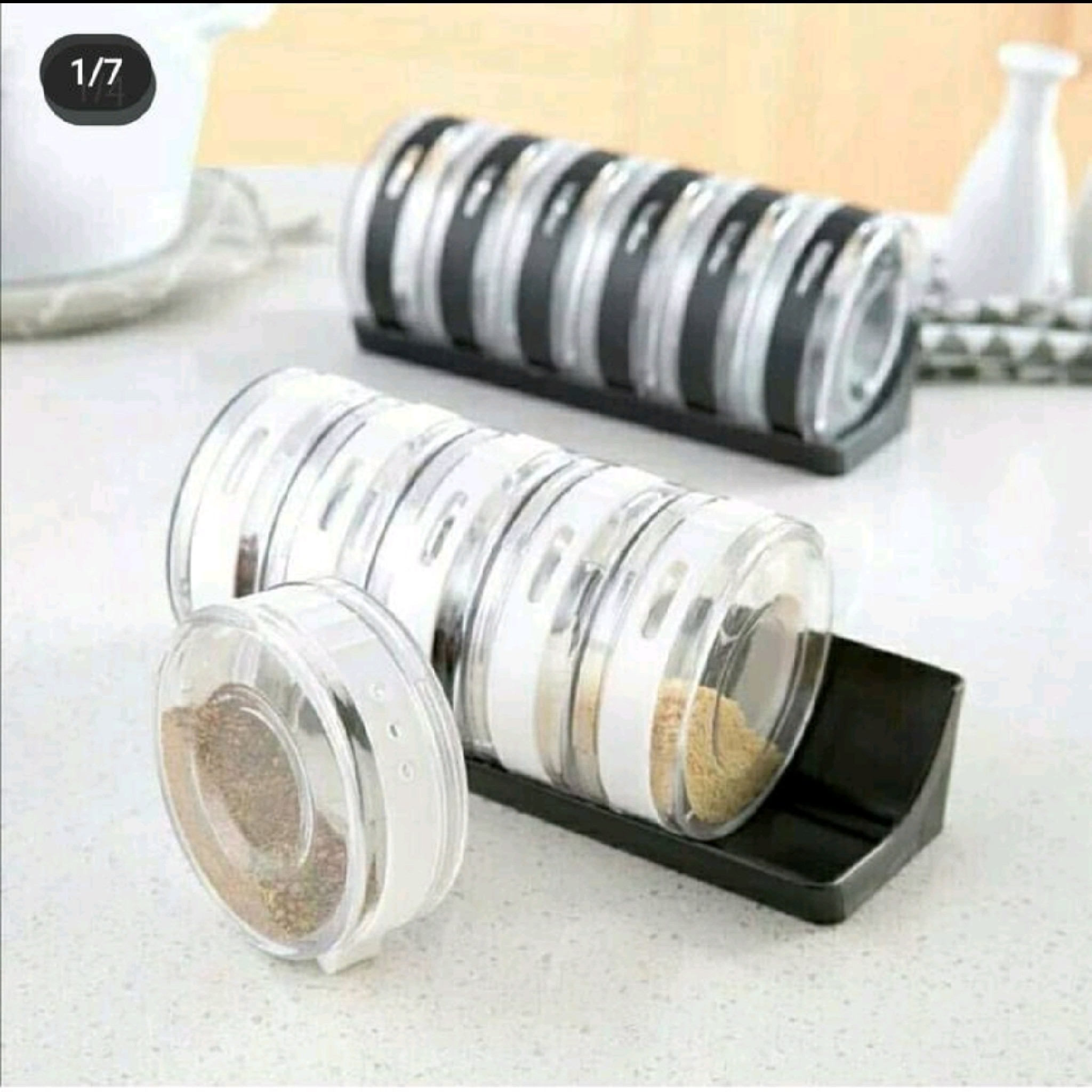 علبة بهارات